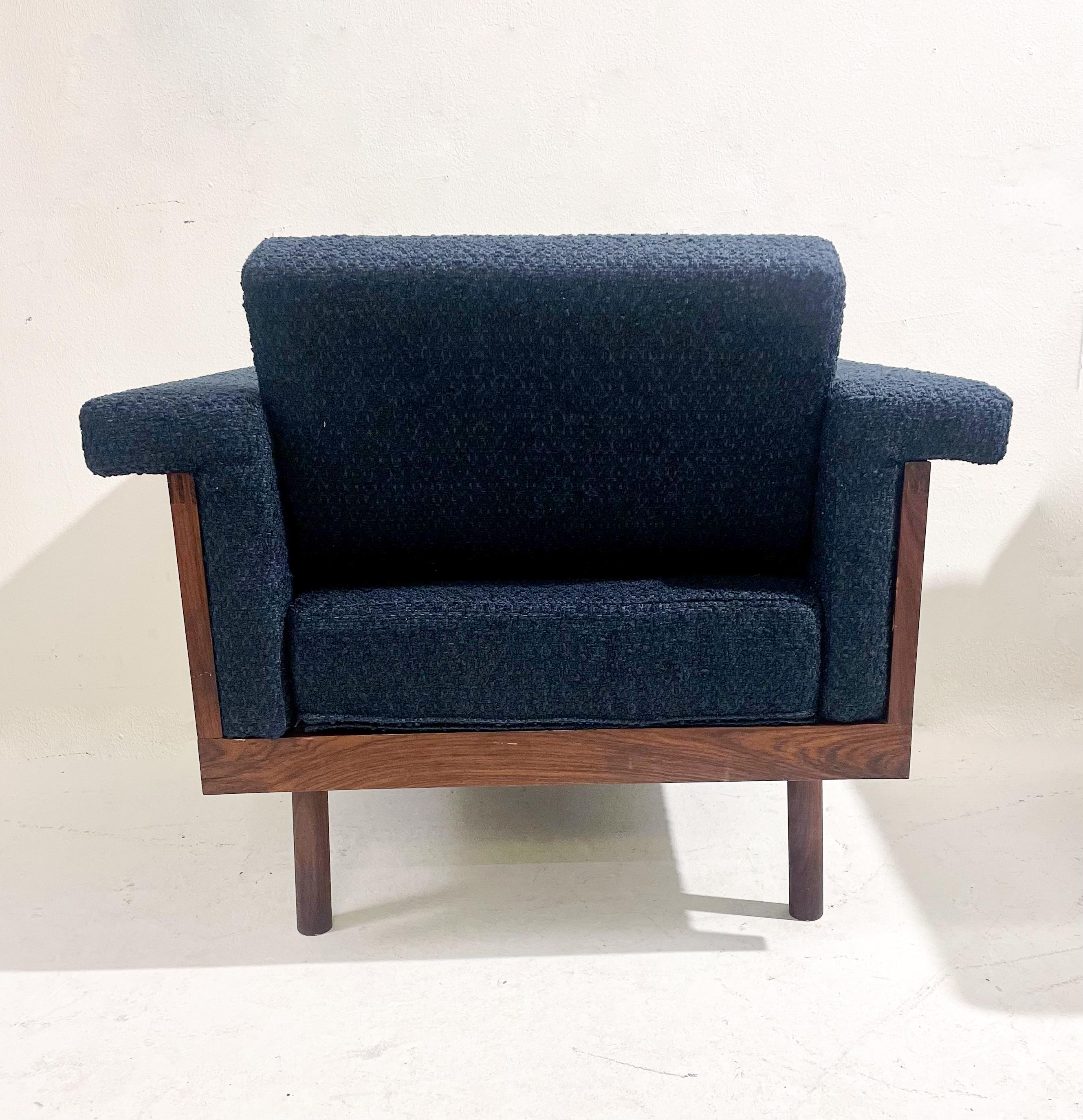 Mid-Century Modern Pair of Armchairs by Kazuhide TAKAHAMA, Gavina, Italy, 1958 In Good Condition For Sale In Brussels, BE