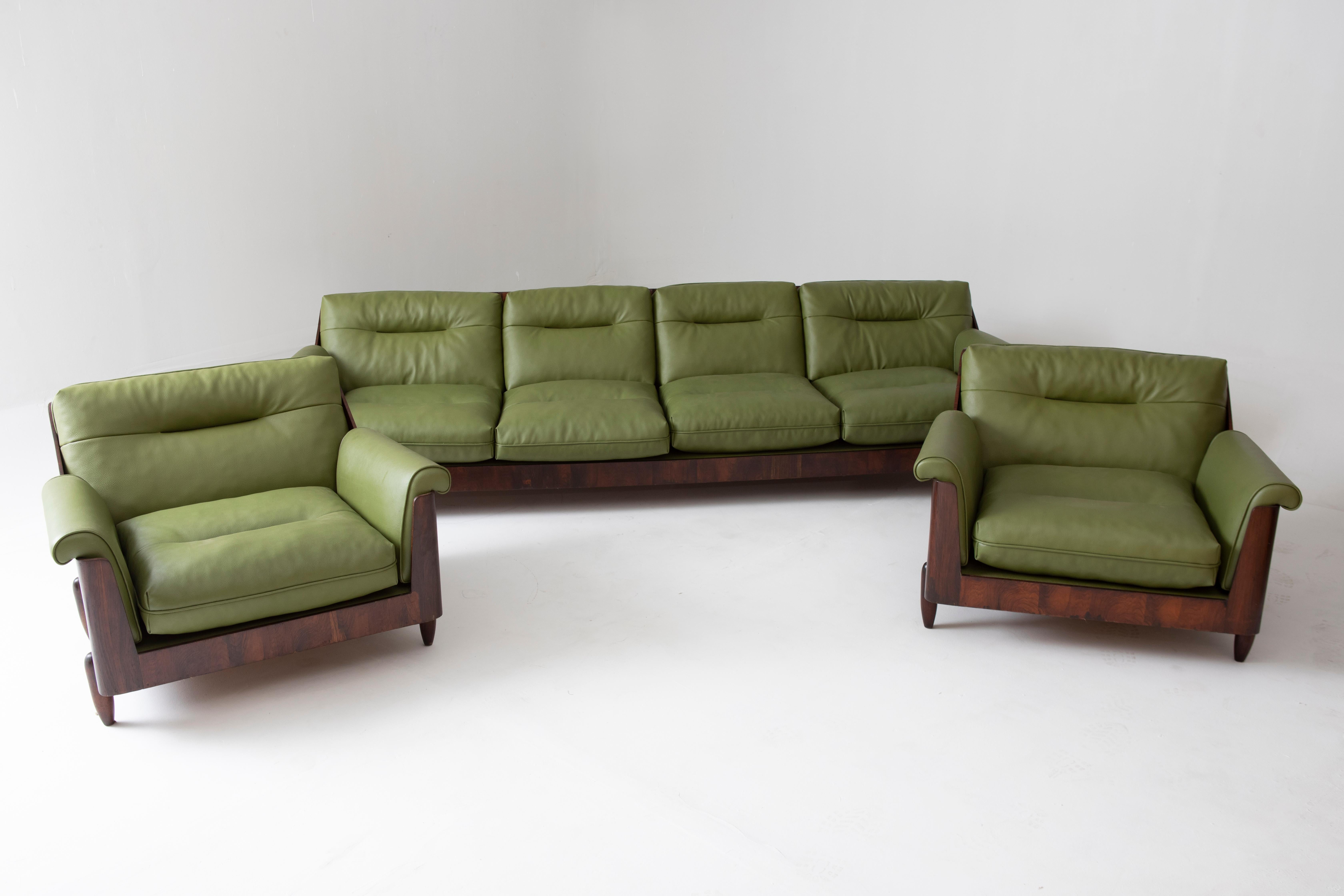 Paire de fauteuils modernes du milieu du siècle par Novo Rumo, 1960s en vente 3