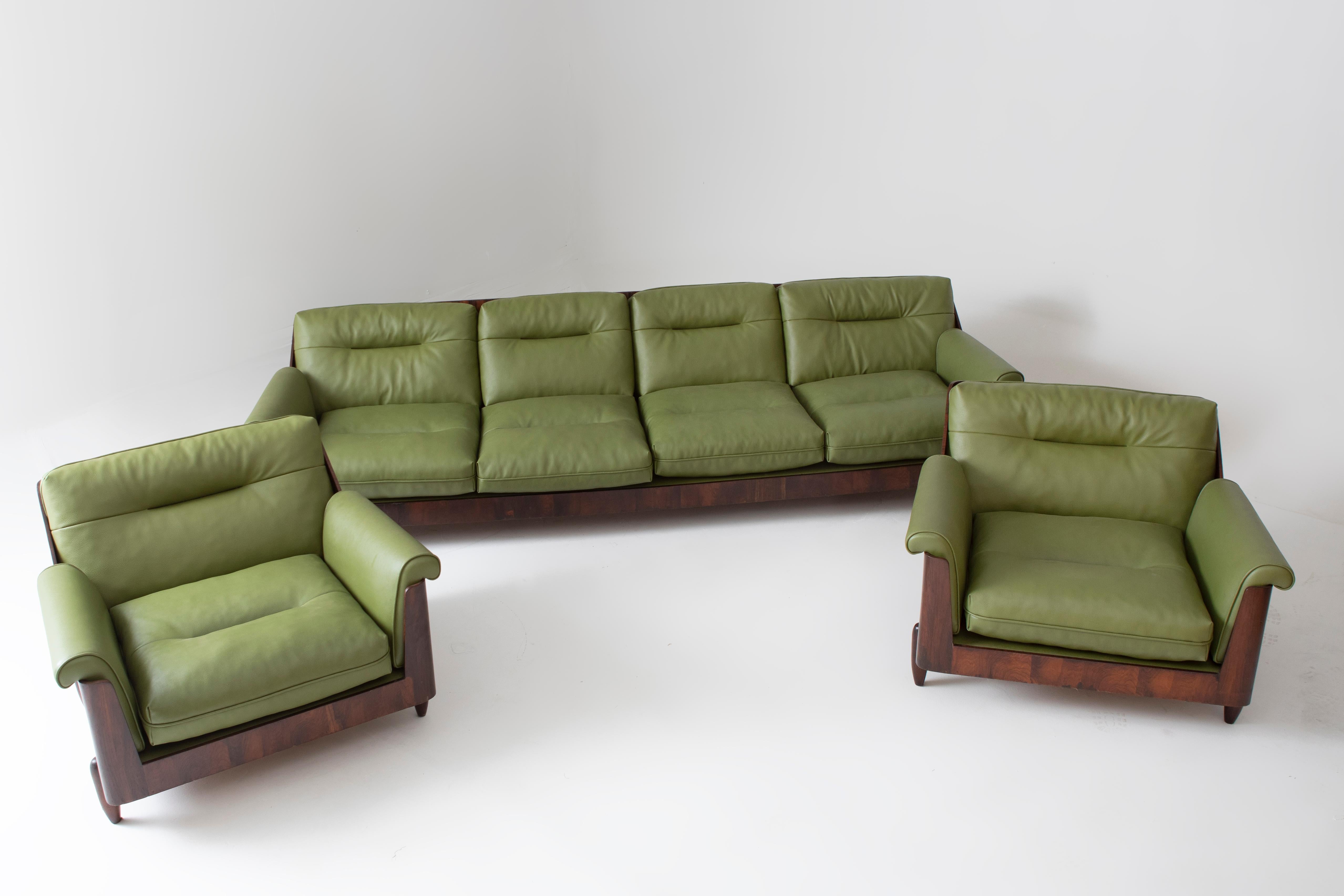 Paire de fauteuils modernes du milieu du siècle par Novo Rumo, 1960s en vente 4