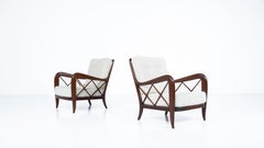 Paire de fauteuils de style « Mid-Century Modern » signés Paolo Buffa, Italie, années 1950
