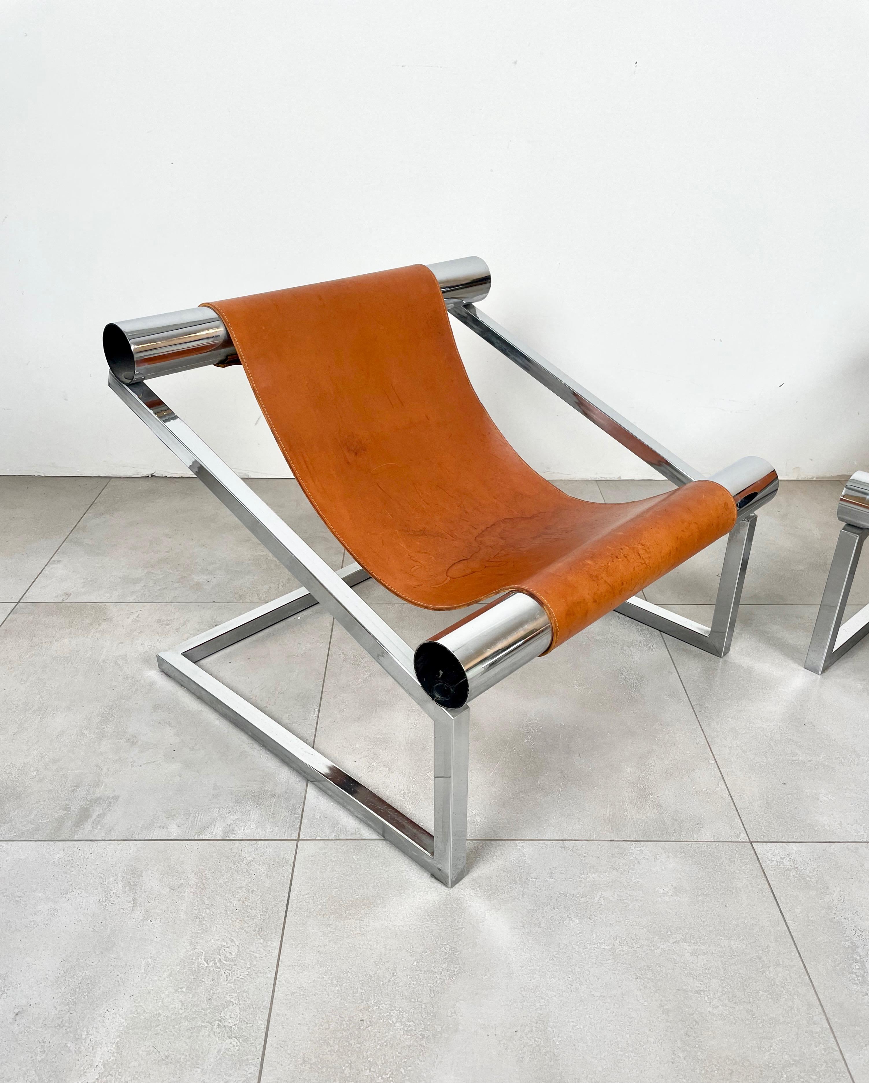 Mid-Century Modern Pair of Armchairs in Chrome and Leather, Italy 1970s For Sale 4