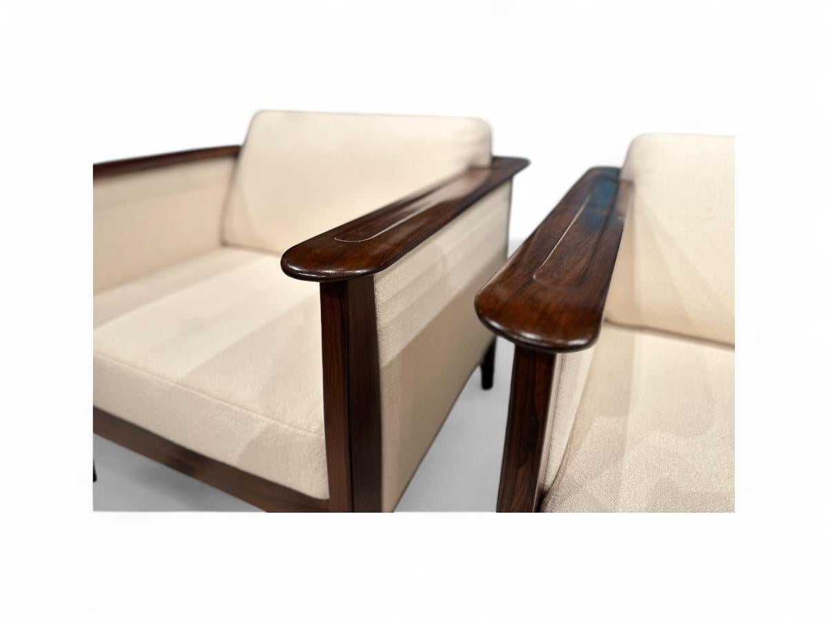 Mid-Century Modern Pair of Armchairs in Hardwood & Bouclé, Fatima, c. 1960 In Good Condition For Sale In New York, NY