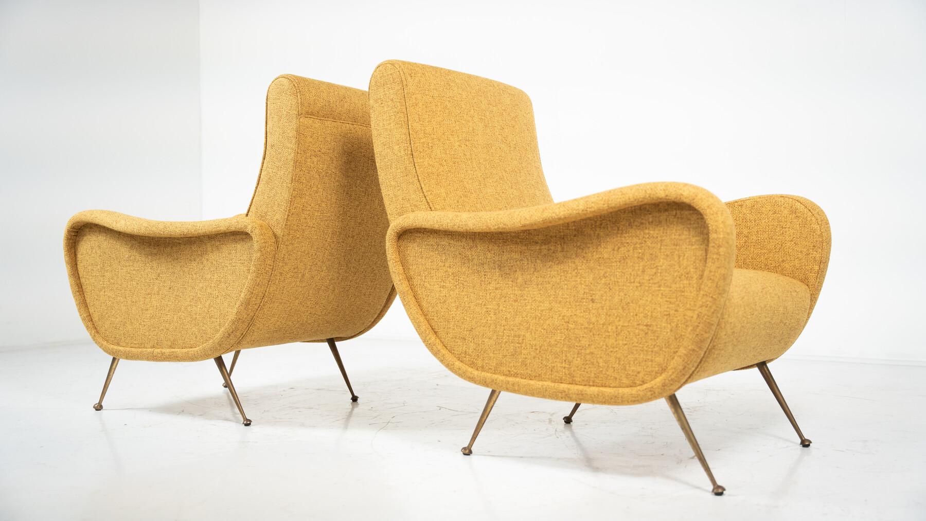 Fine XX secolo Coppia di poltrone moderne di metà secolo nello stile di Zanuso in vendita