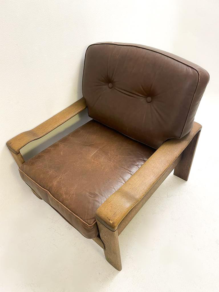 Mid-20th Century Mid-Century Modern Pair of Armchairs, Leather and Oak, 1960s For Sale