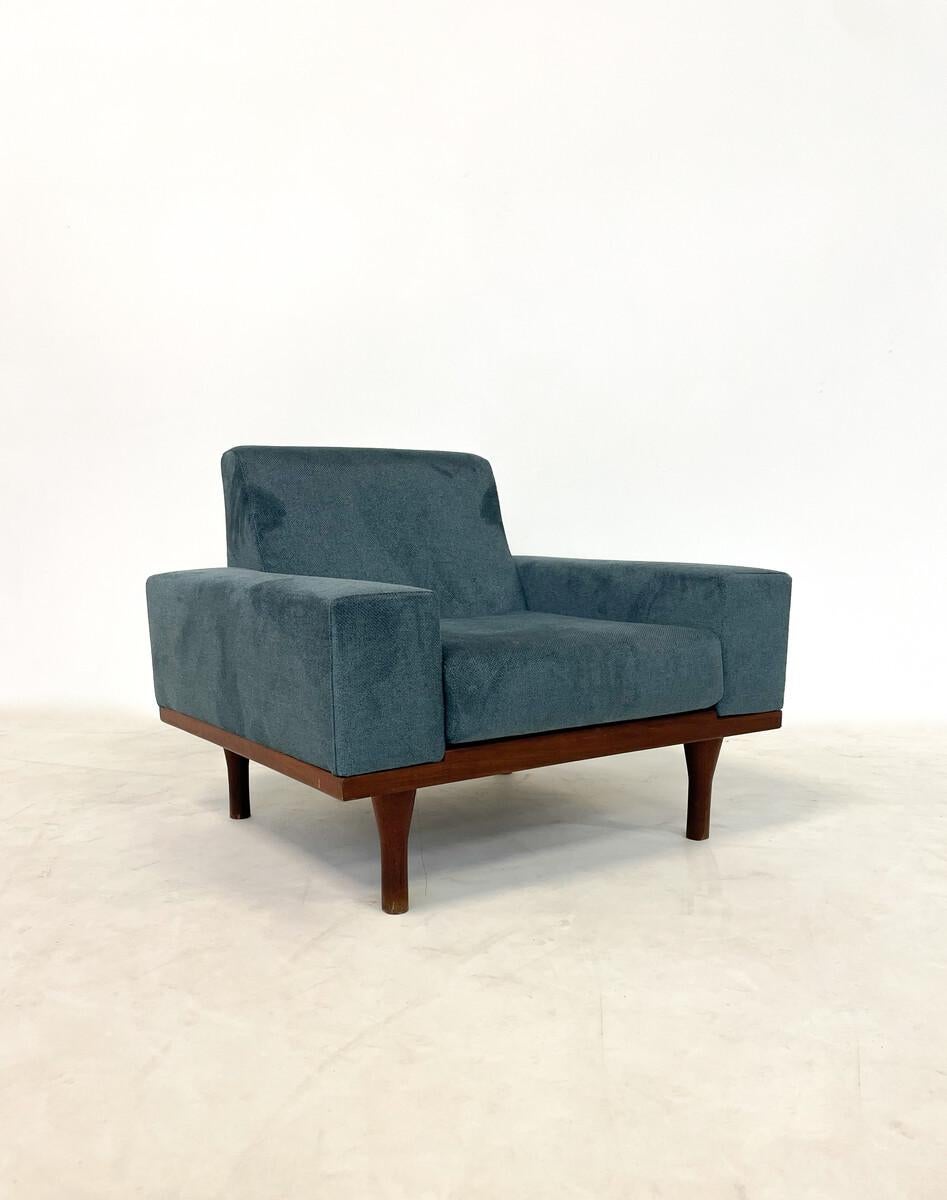Mid-Century Modern pair of armchairs Model 