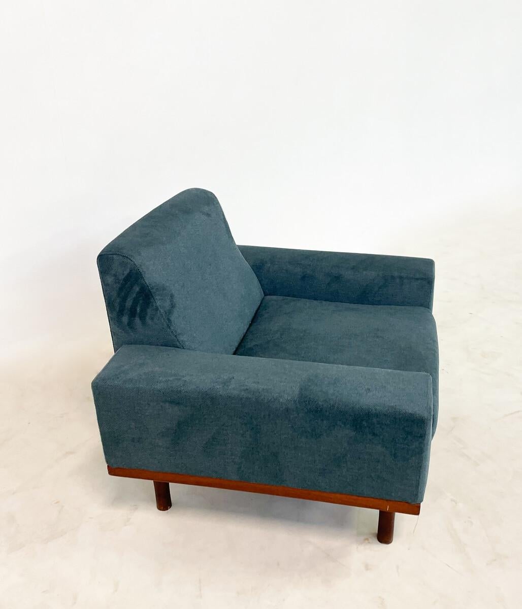 Paire de fauteuils modernes du milieu du siècle Modèle 