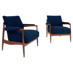 Vintage Mid-Century Modern Pair of Armchairs, Wood and Blue Boucle Fabric, Italy, 1960s 
