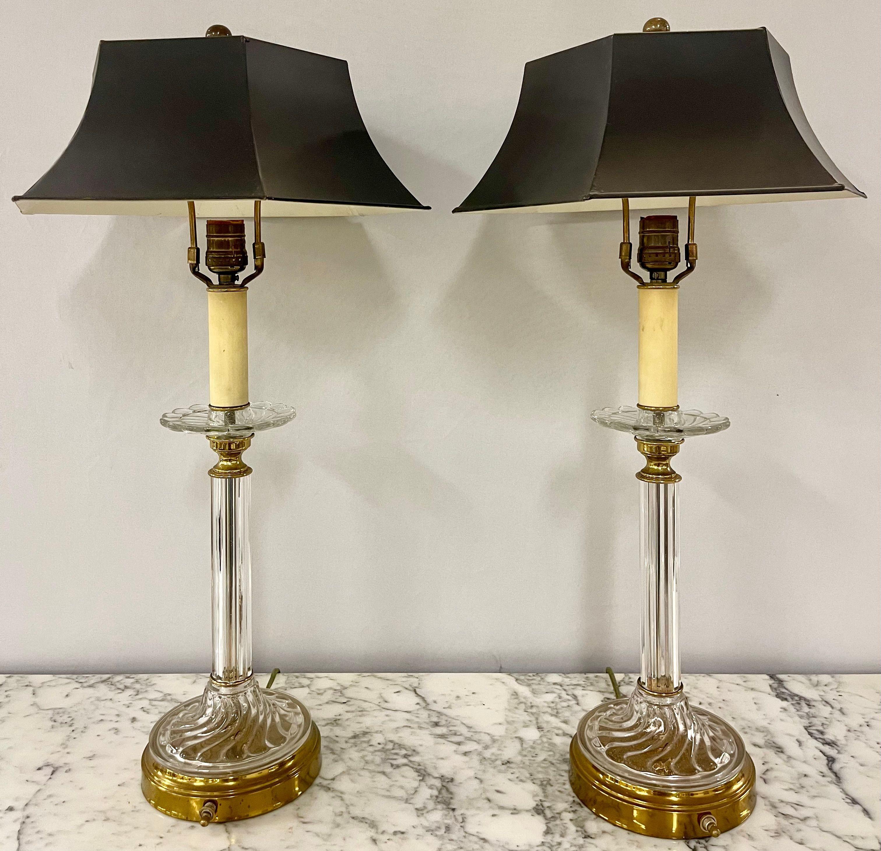 Mid-Century Modern Pair of Baccarat Style Table Lamps, Crystal, 1960s For Sale 4
