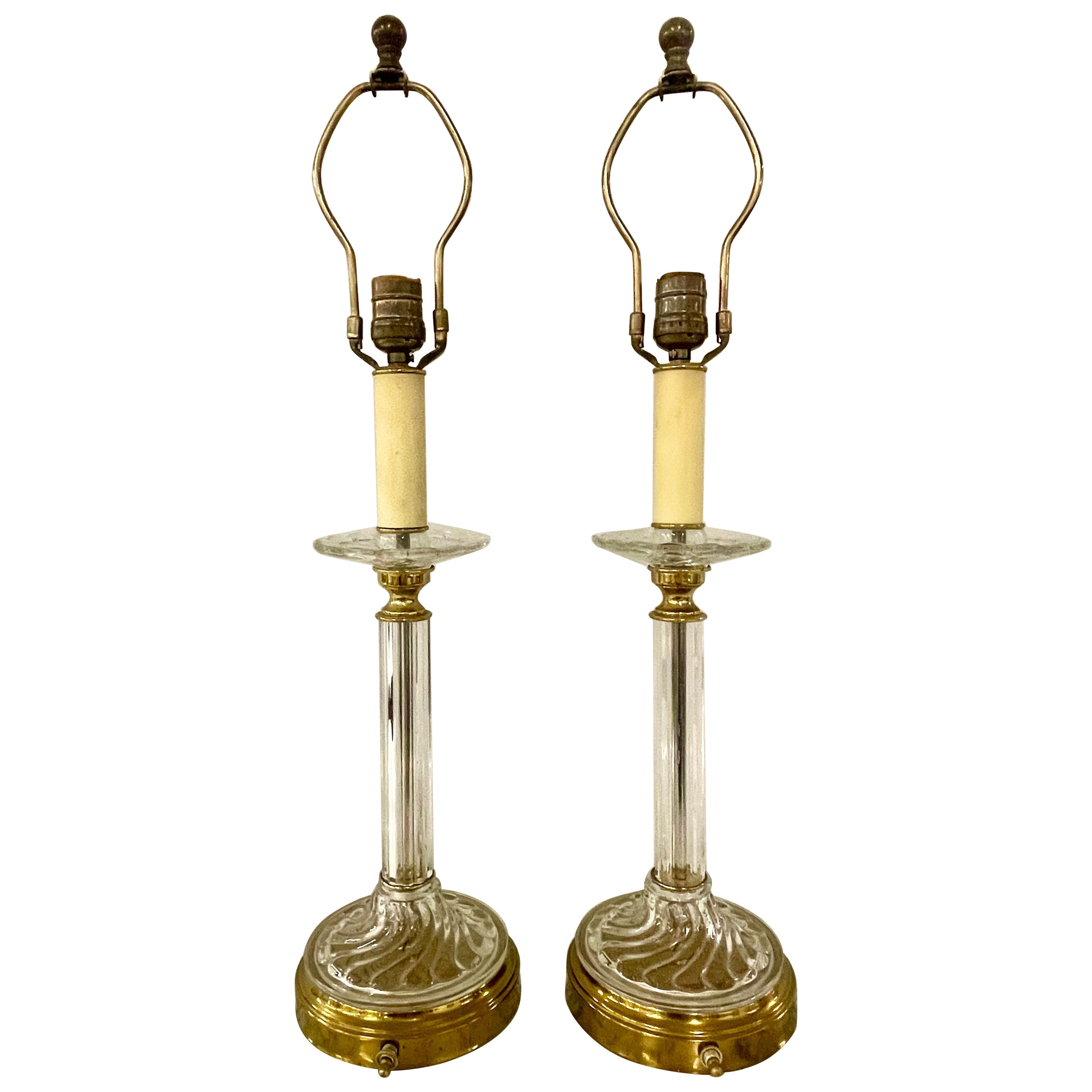 Modernes Paar Tischlampen im Baccarat-Stil aus der Mitte des Jahrhunderts, Kristall, 1960er Jahre