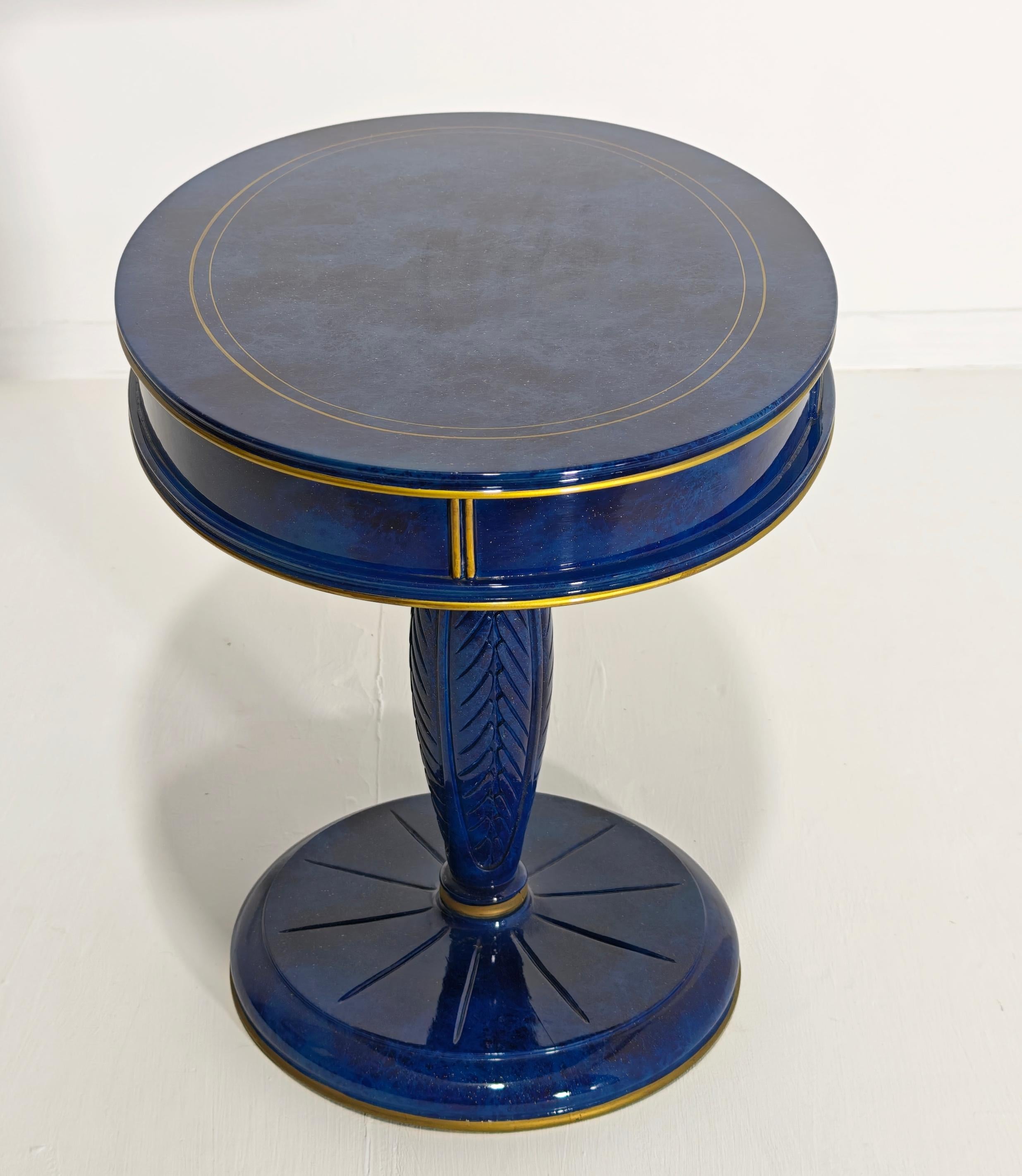 Pair of wooden bedside tables attributed to Annibale Colombo Italy 1980s en vente 2