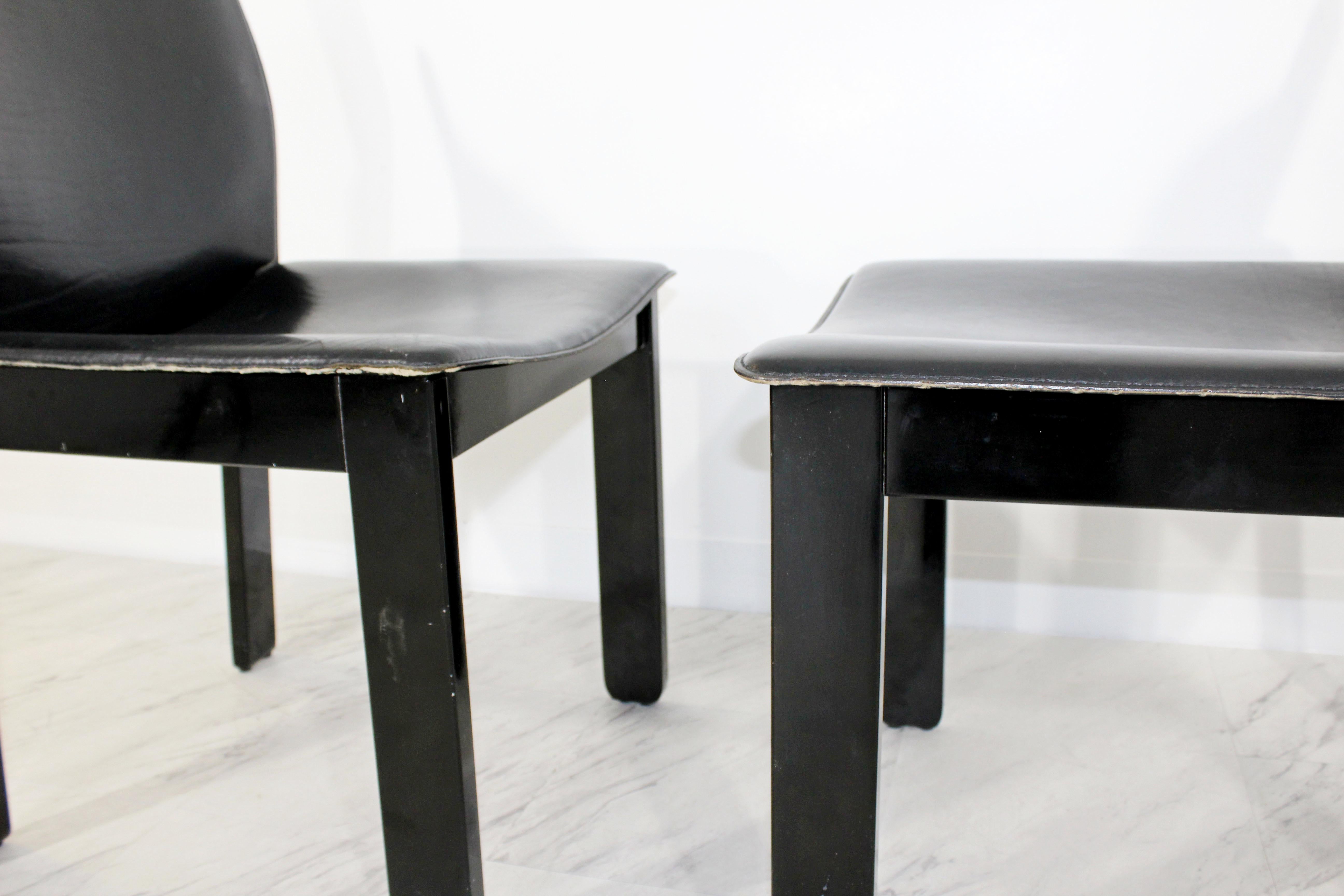 Late 20th Century Mid-Century Modern Pair of Black Leather & Wood B&B Italia Side Chairs, 1970s