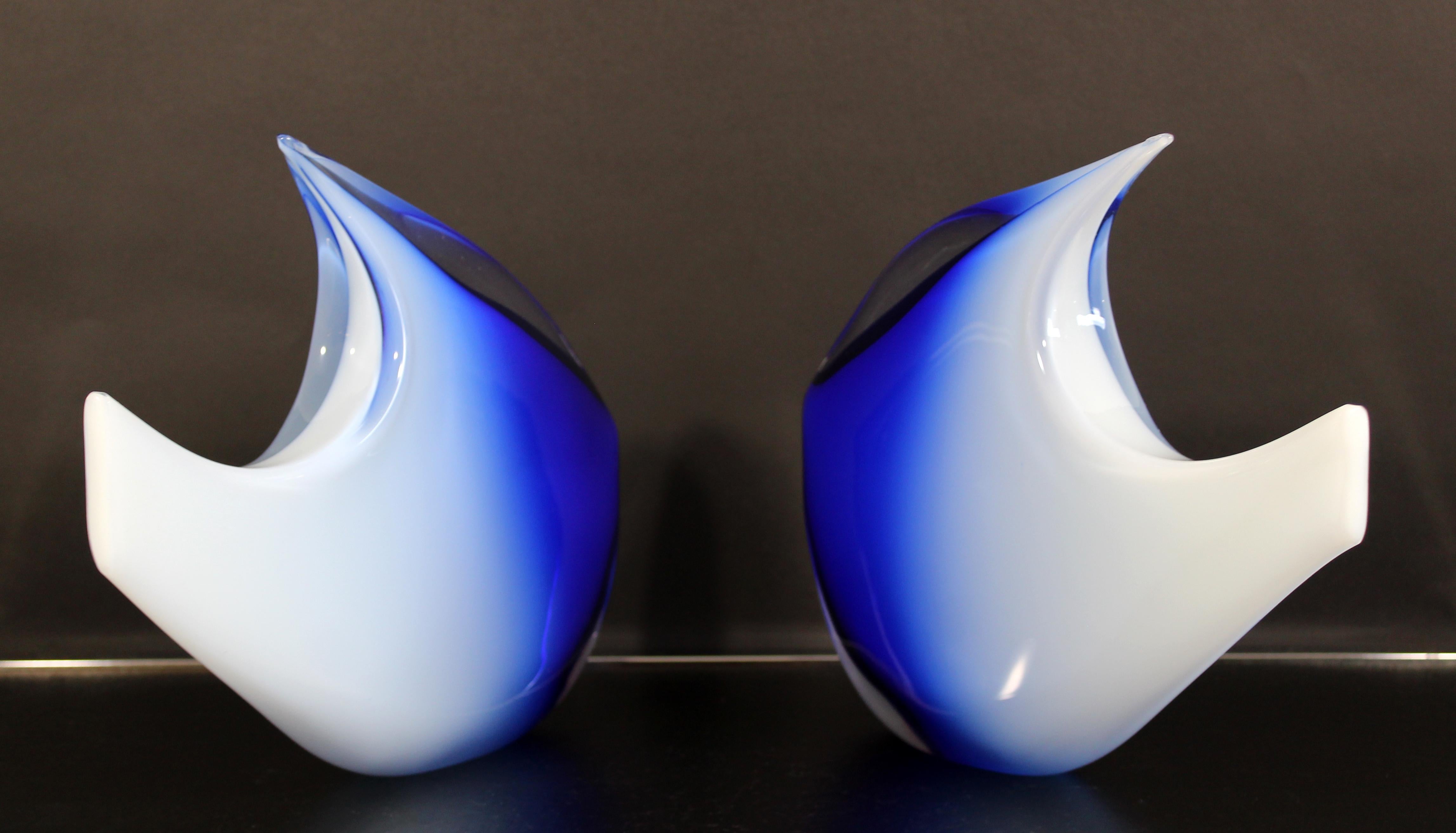 Mid-Century Modern Pair Blue Murano Glass Fish Sculptures Signed Roberto Anatra In Good Condition In Keego Harbor, MI