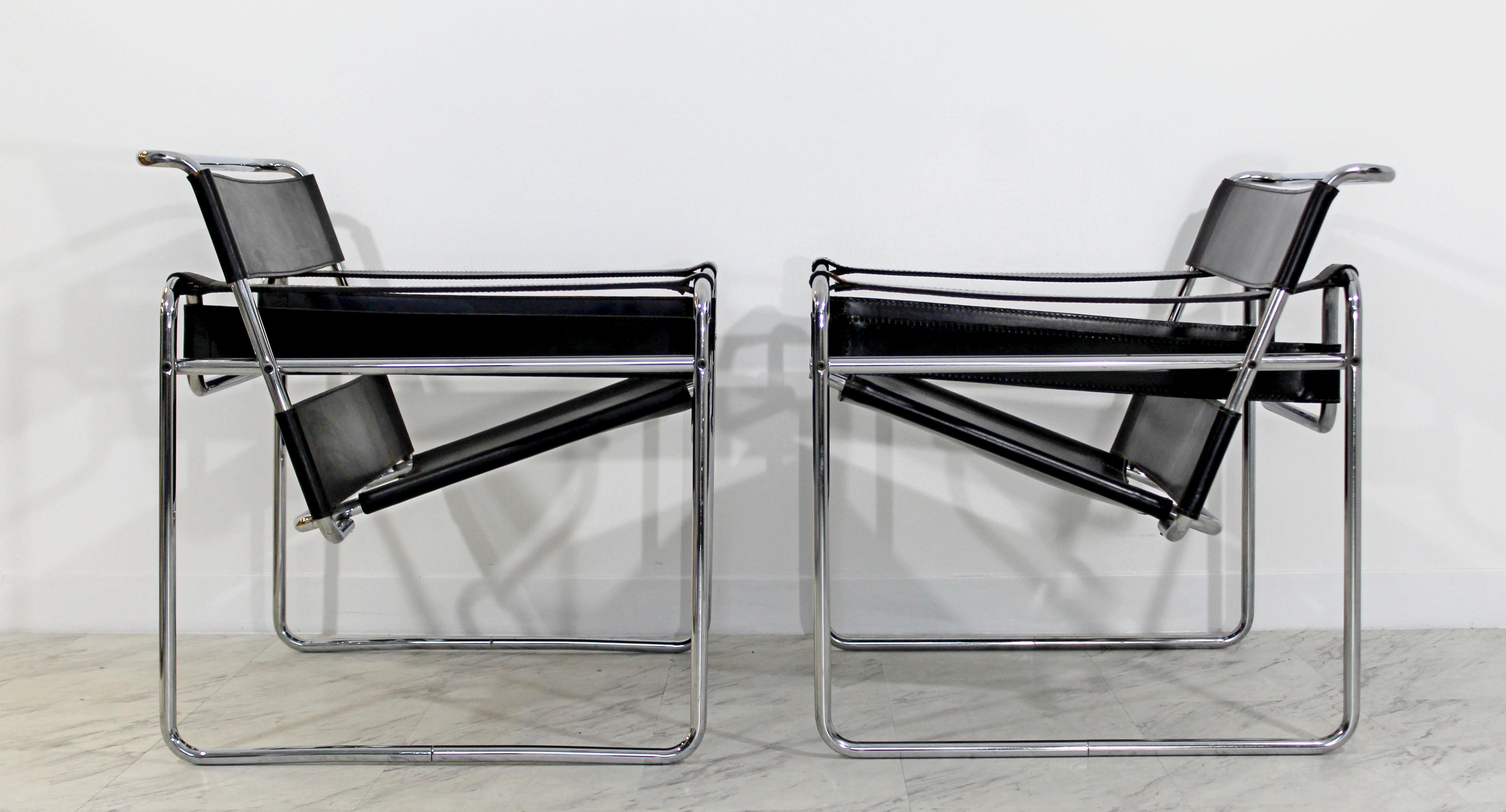 For your consideration is an incredibly pair of Marcel Breuer Wassily armchairs, made of chrome and leather, made in Italy, circa the 1970s. In very good condition. The dimensions are 30.5