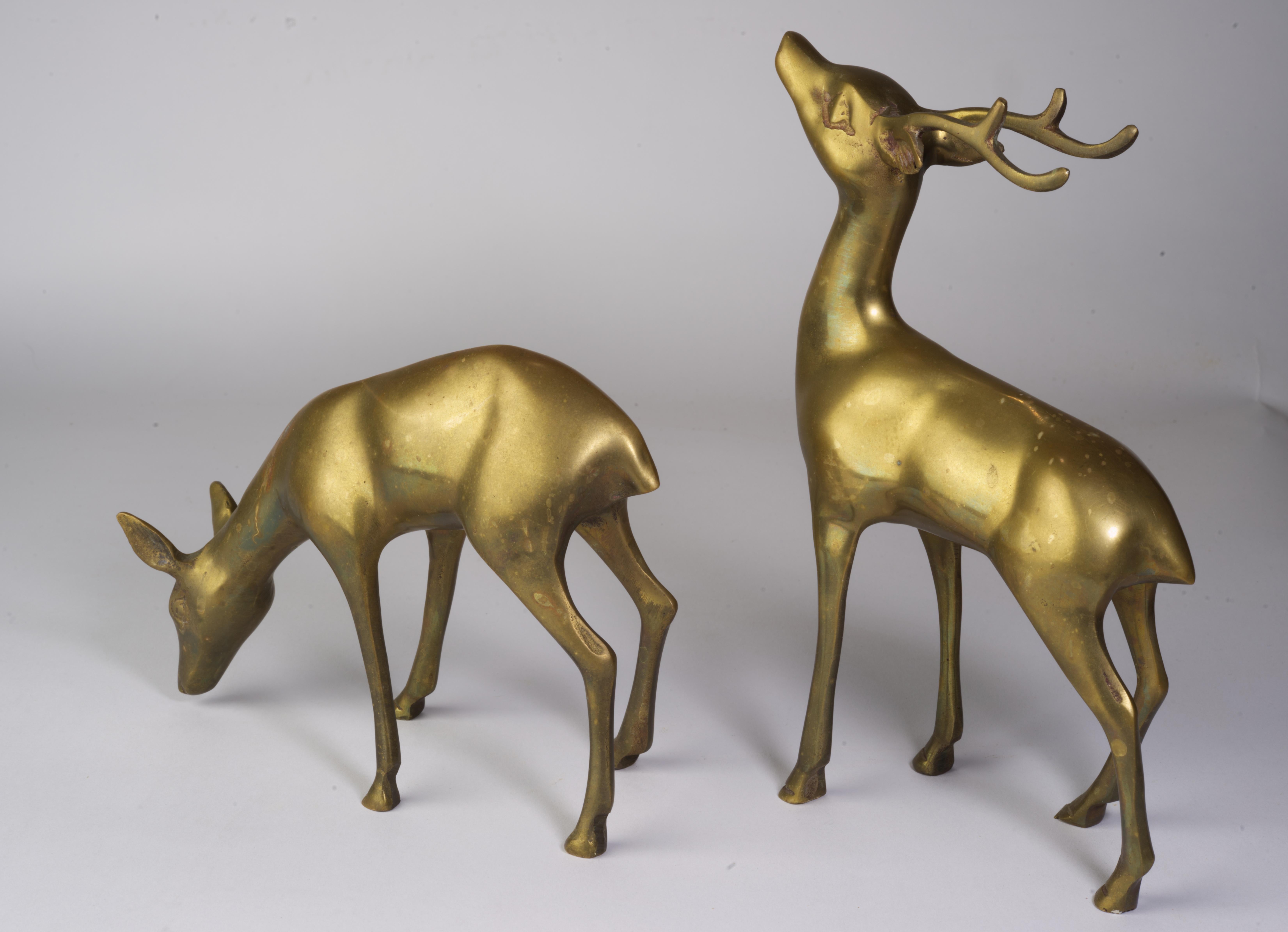 Cast Mid-Century Modern Pair of Bronze Deer Figurines For Sale