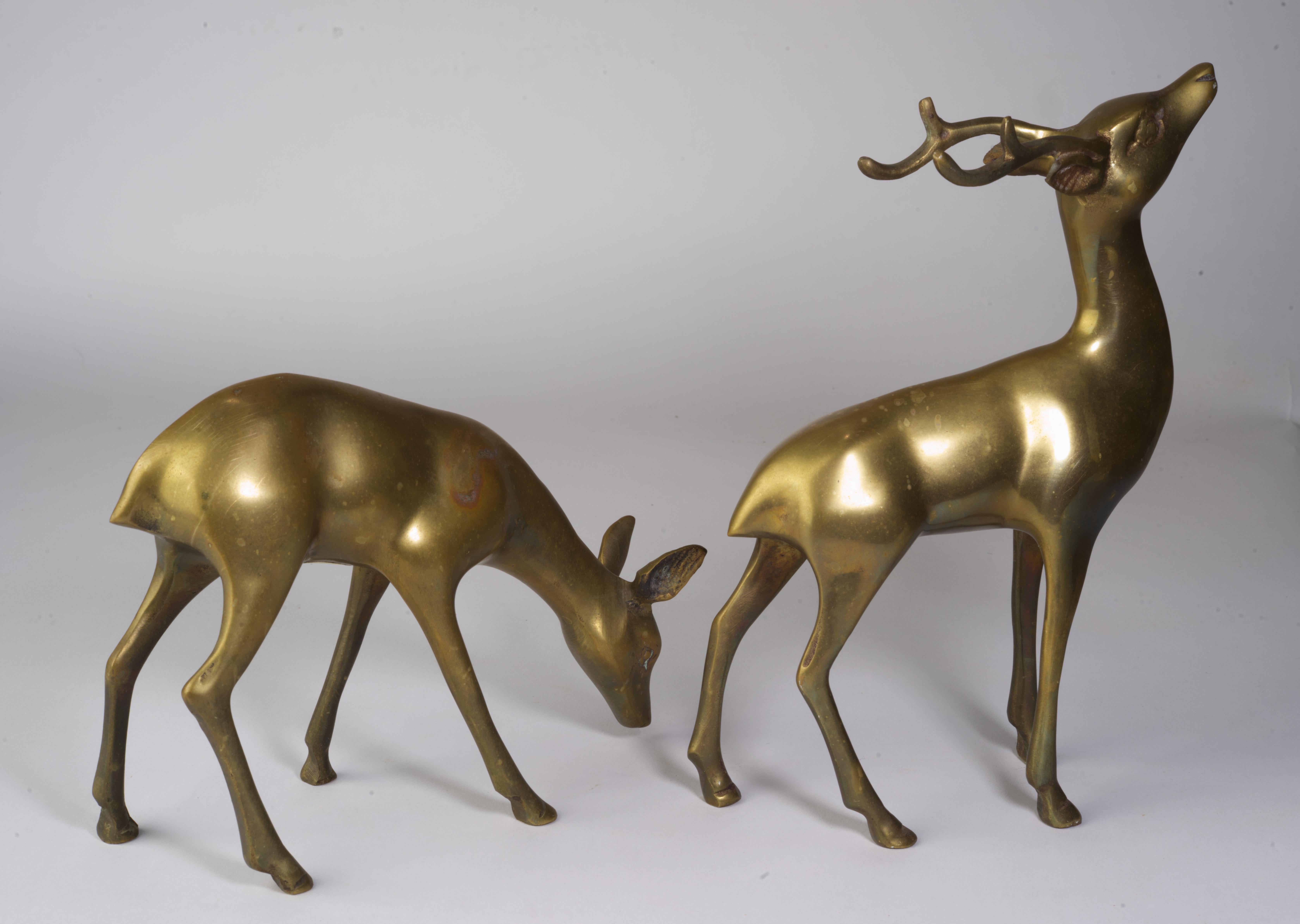 Mid-Century Modern Pair of Bronze Deer Figurines In Good Condition For Sale In Clifton Springs, NY