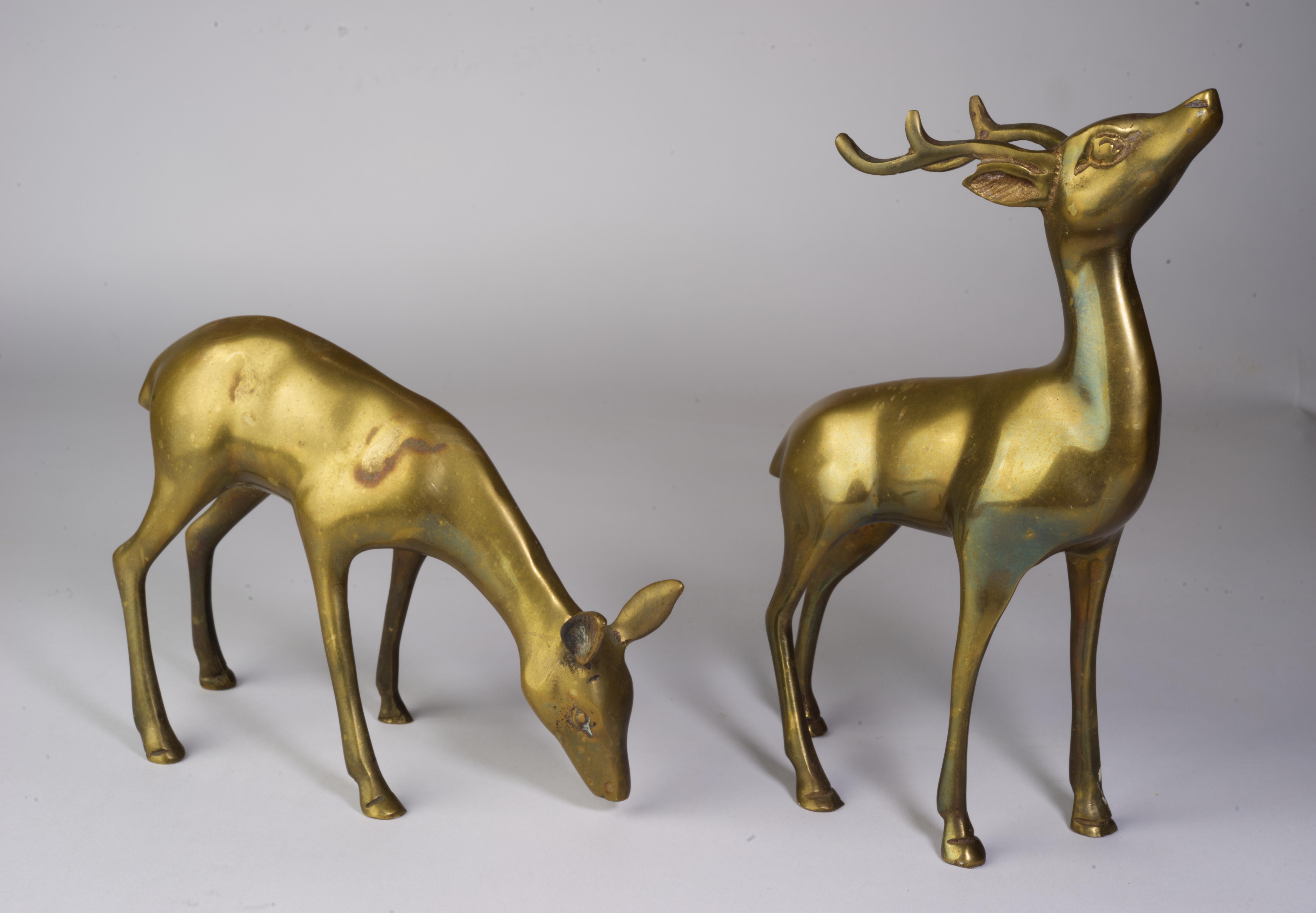 20th Century Mid-Century Modern Pair of Bronze Deer Figurines For Sale