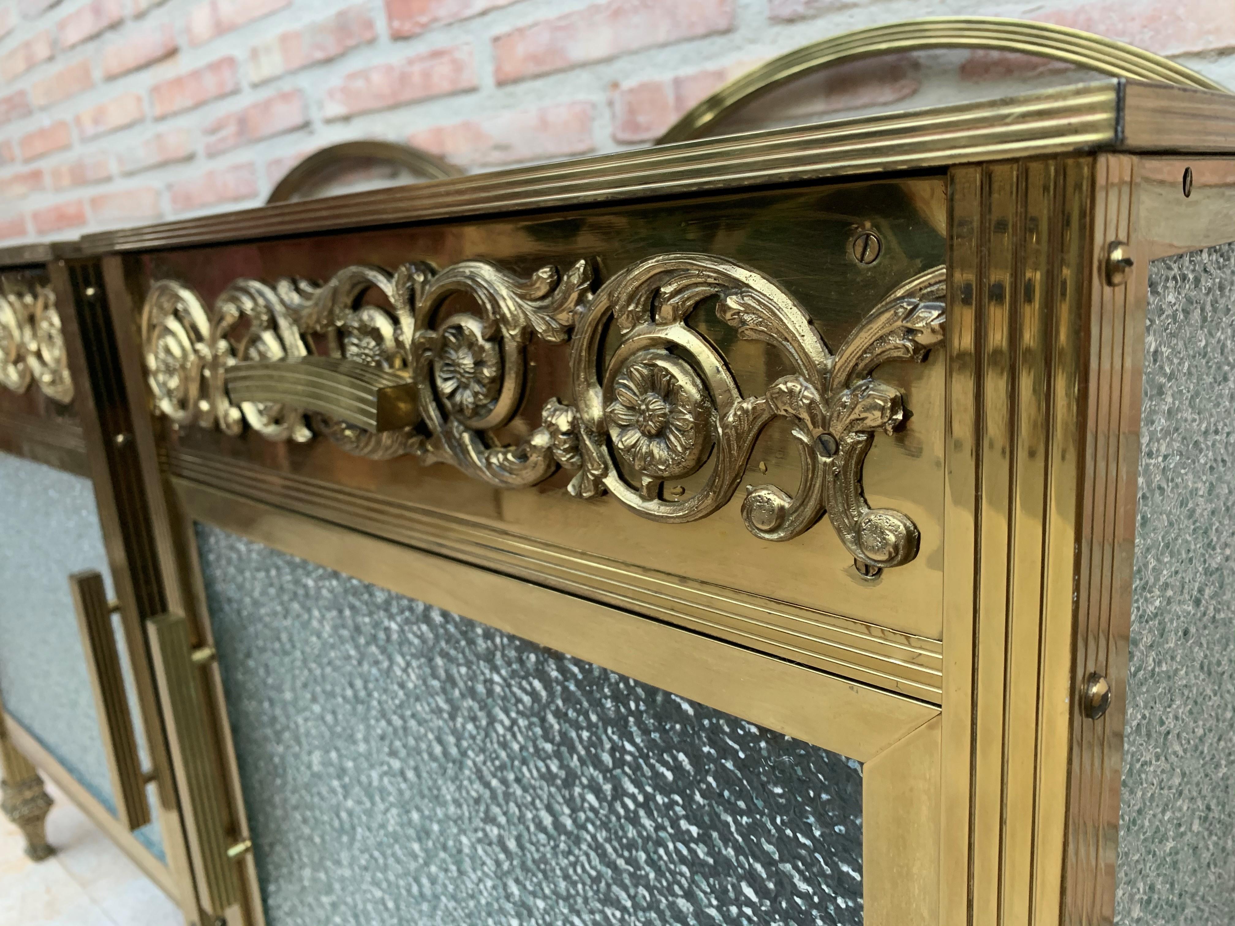 Mid-Century Modern Pair of Bronze Vitrine Nightstand with Glass Door and Drawer 3