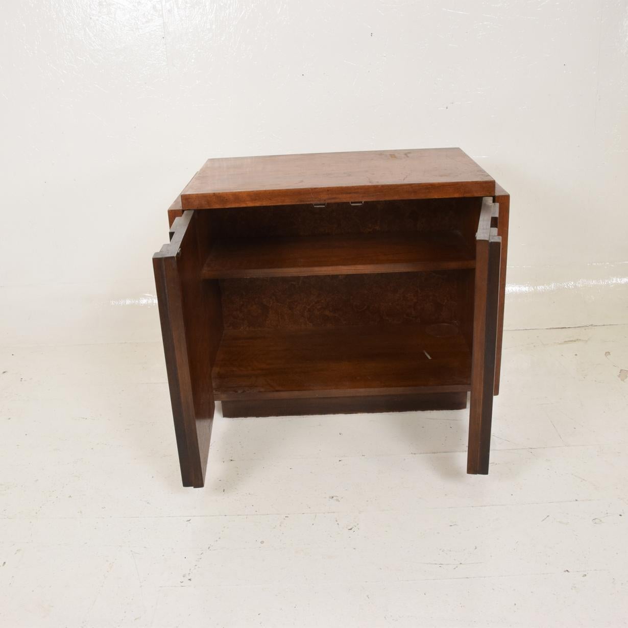 American Mid-Century Modern Pair of Brutalist Walnut Nightstands by Lane