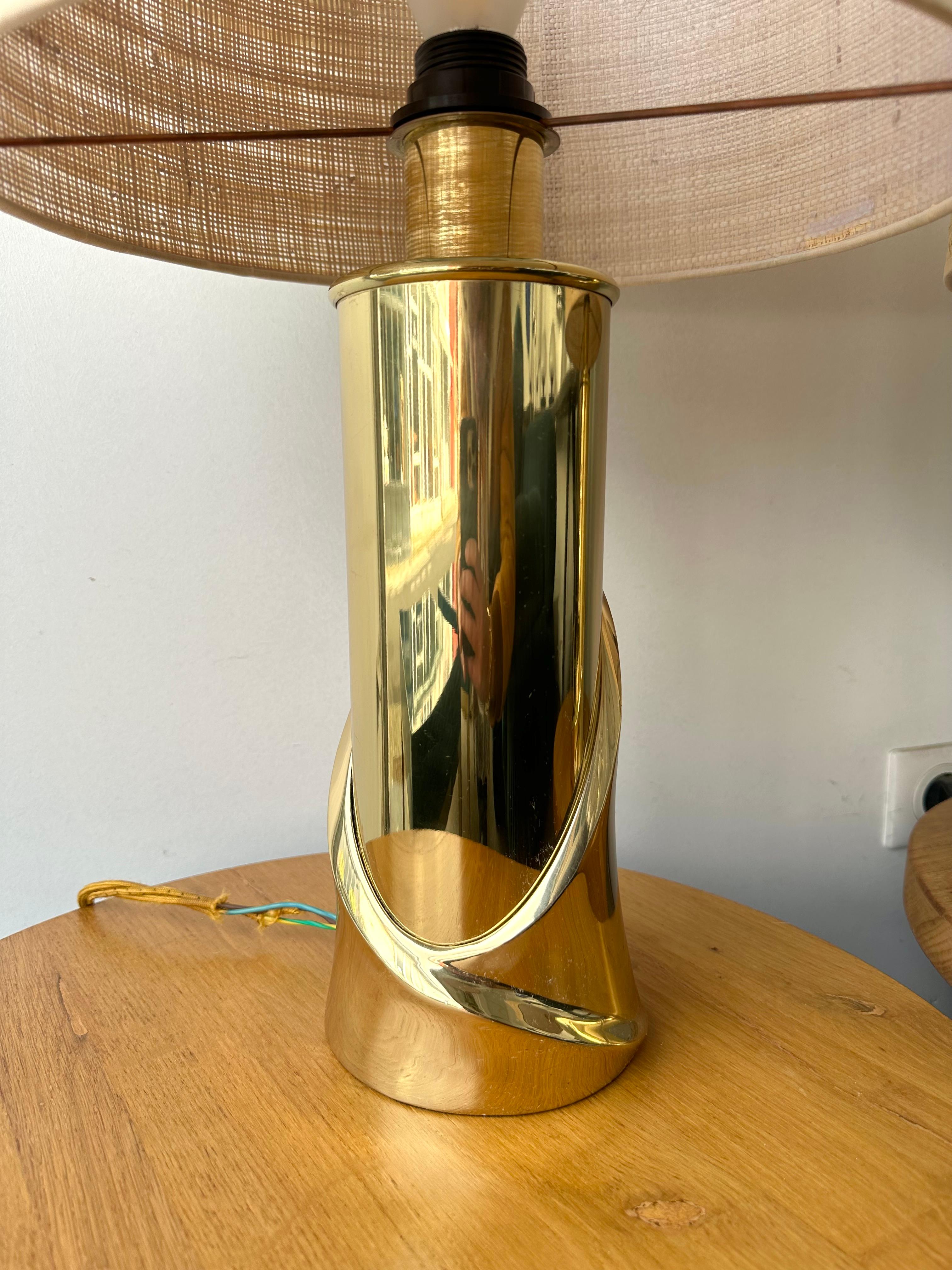 Italian Mid-Century Modern Pair of Cast Brass Lamps by Luciano Frigerio, Italy, 1970s For Sale