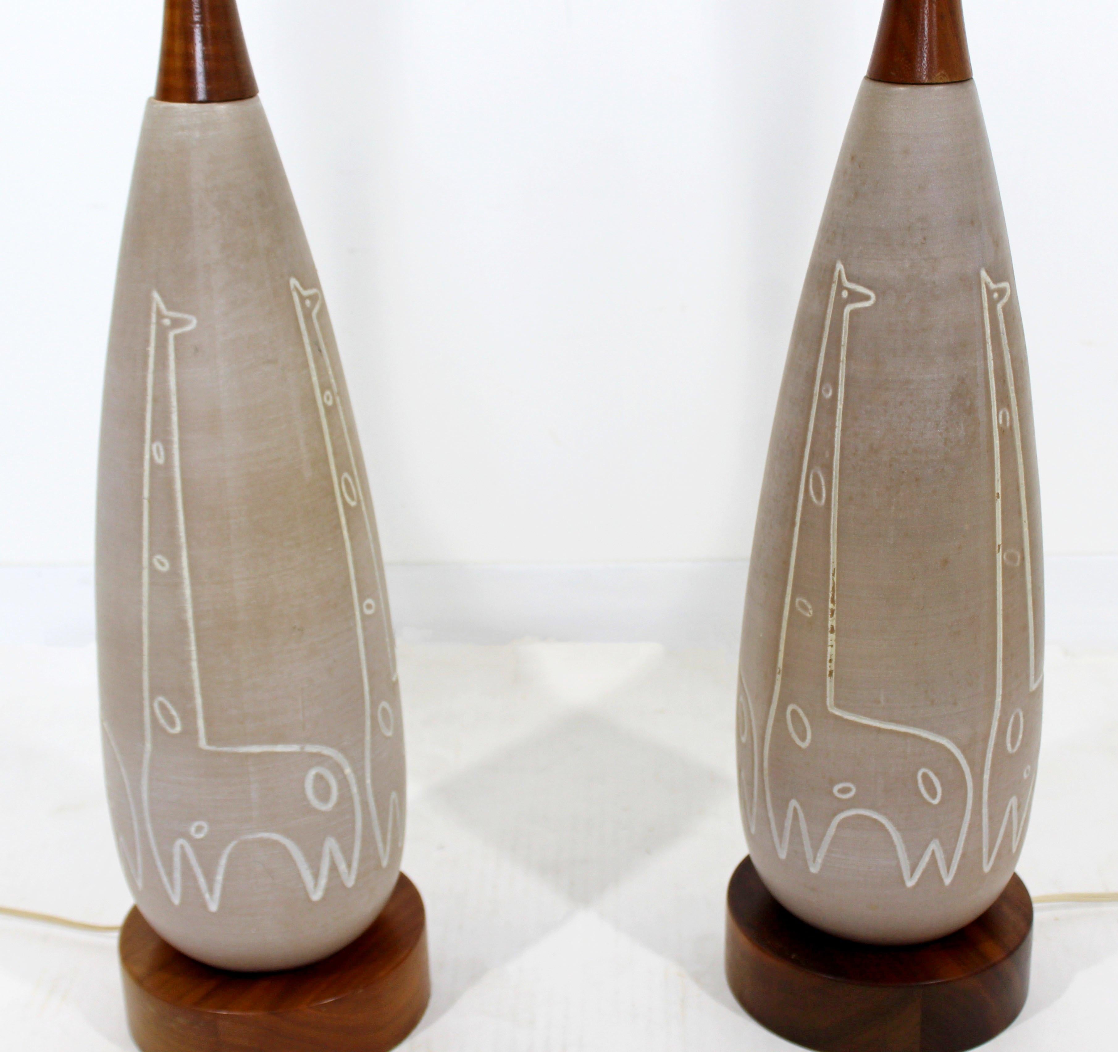 Mid-Century Modern Pair of Ceramic Raymor Giraffe Table Lamps Italian In Good Condition In Keego Harbor, MI