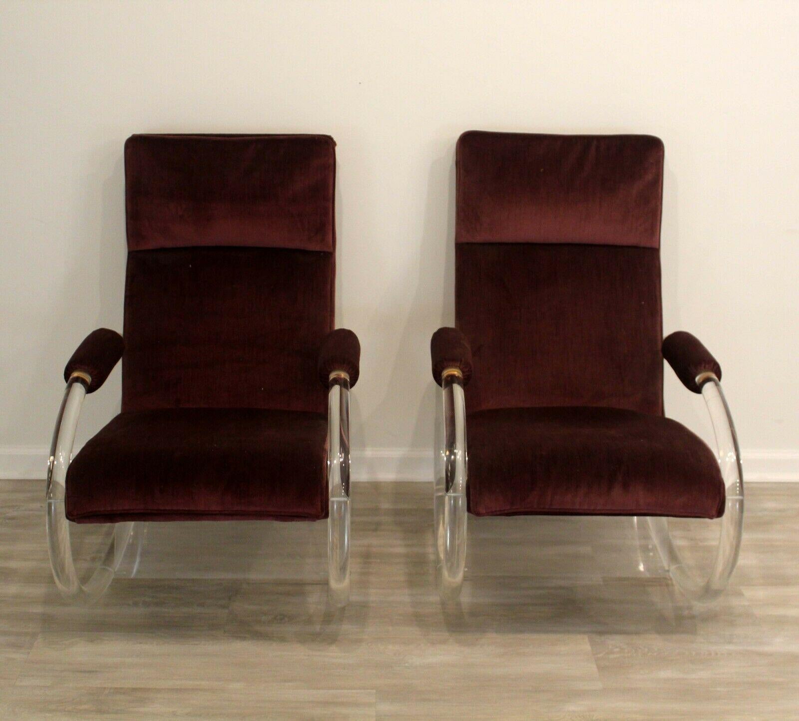 A chic pair of thick lucite sculptural rockers by Charles Hollis Jones for Hill Mfg. with original tags. Circa 1970’s. In good vintage condition. 
Listing is only for 1 chair
Dimensions: 25