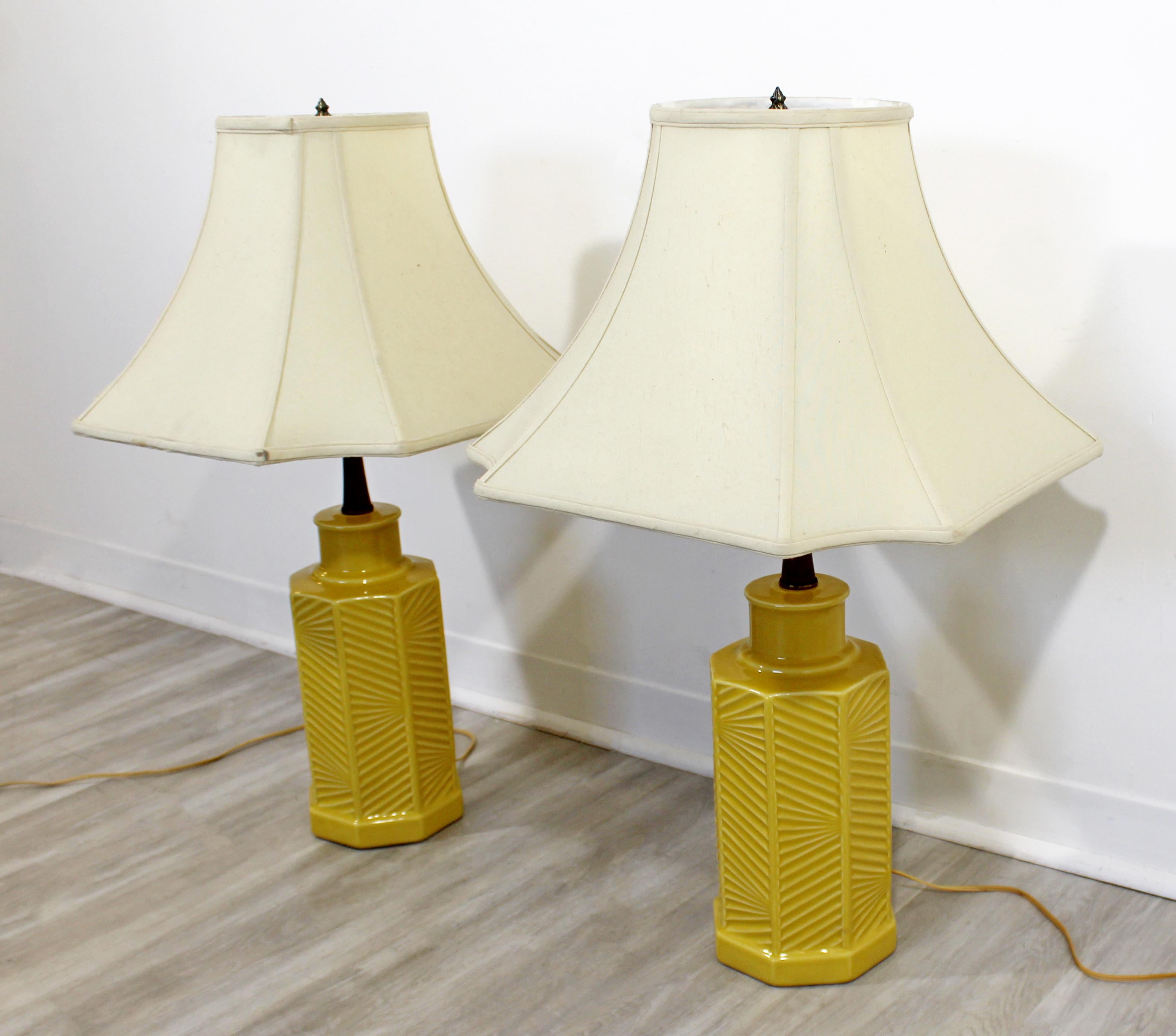 Late 20th Century Mid-Century Modern Pair of Chinoiserie Yellow Ceramic Table Lamps Asian Shades