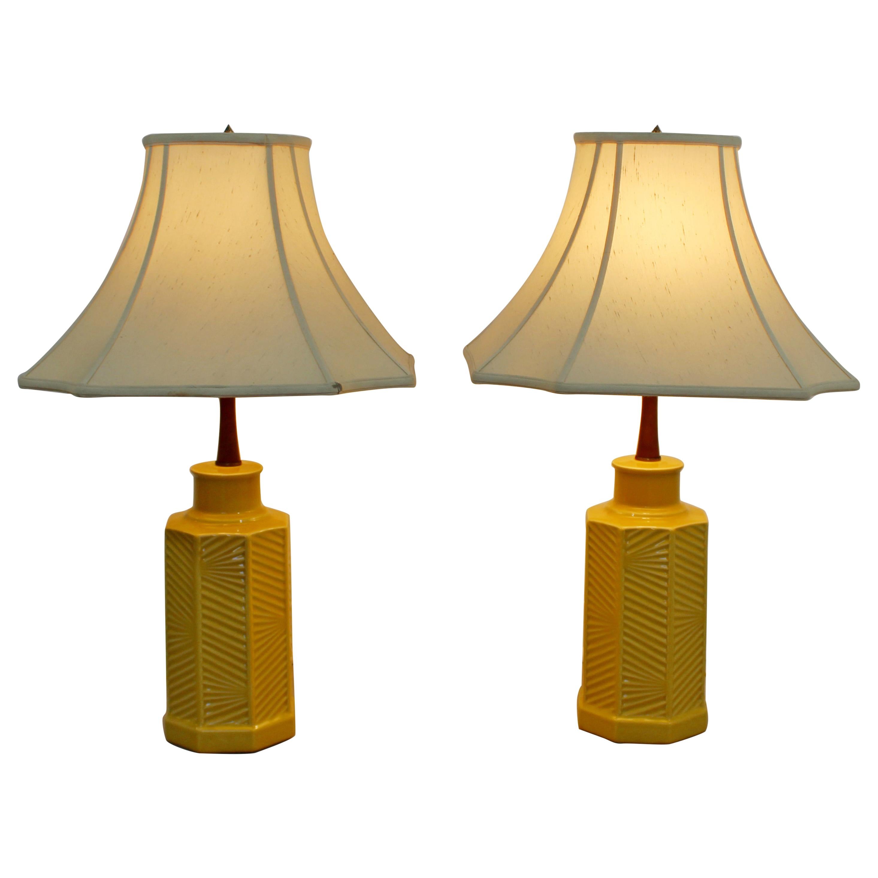 Mid-Century Modern Pair of Chinoiserie Yellow Ceramic Table Lamps Asian Shades