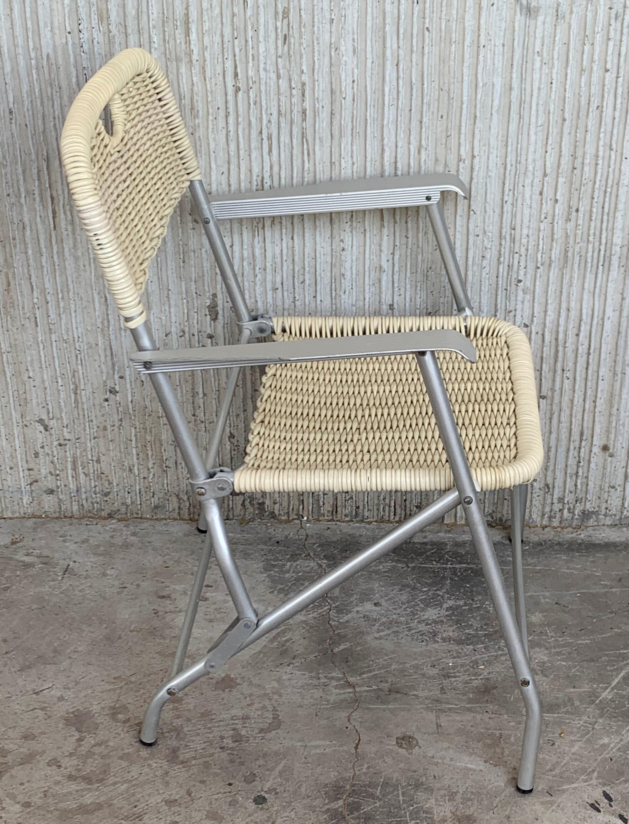 Mid-Century Modern Pair of Coated Cane and Aluminium Folding Armchairs For Sale 2