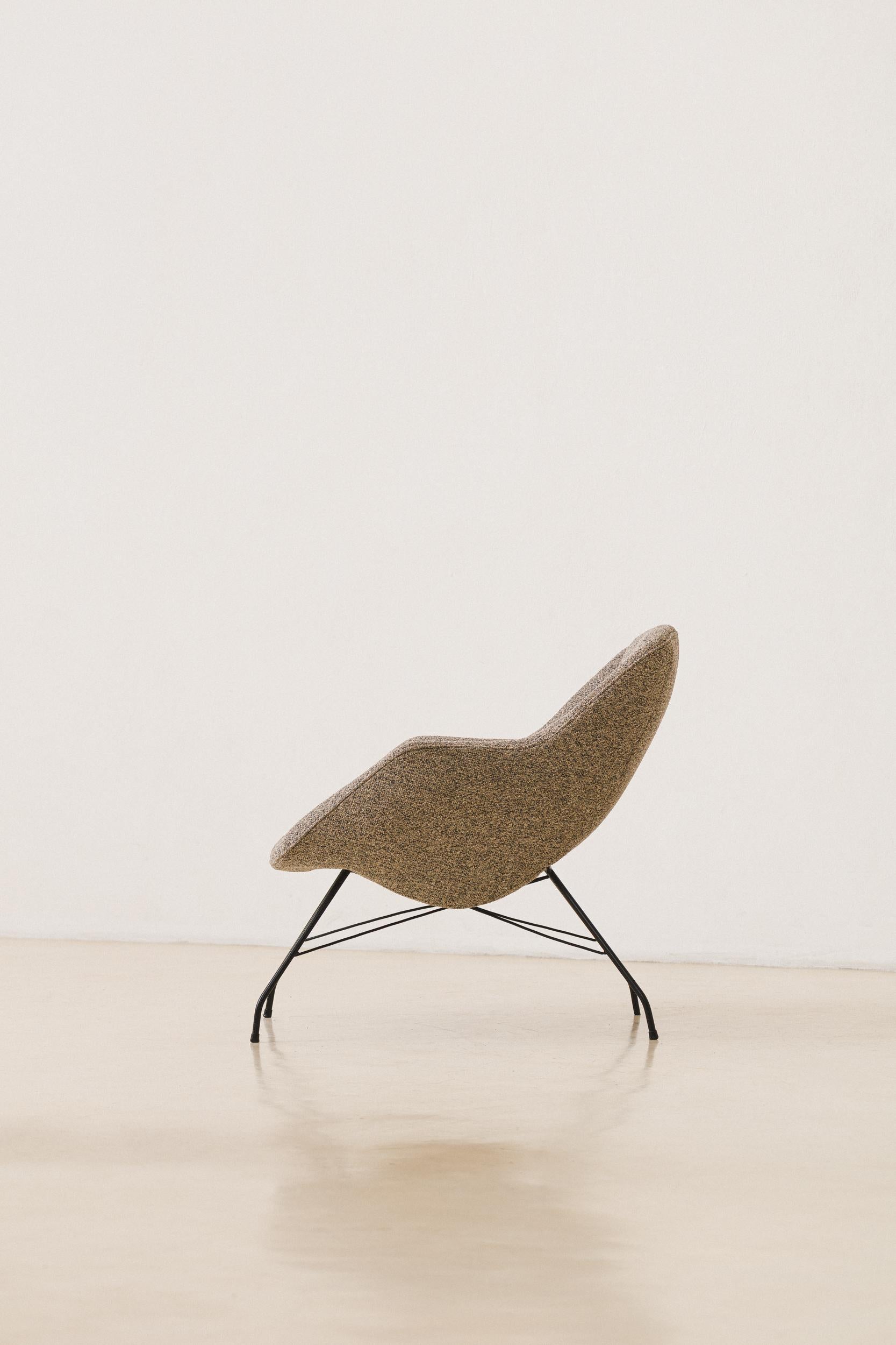 Mid-Century Modern Pair of Concha Armchair by Carlo Hauner and Martin Eisler For Sale 2