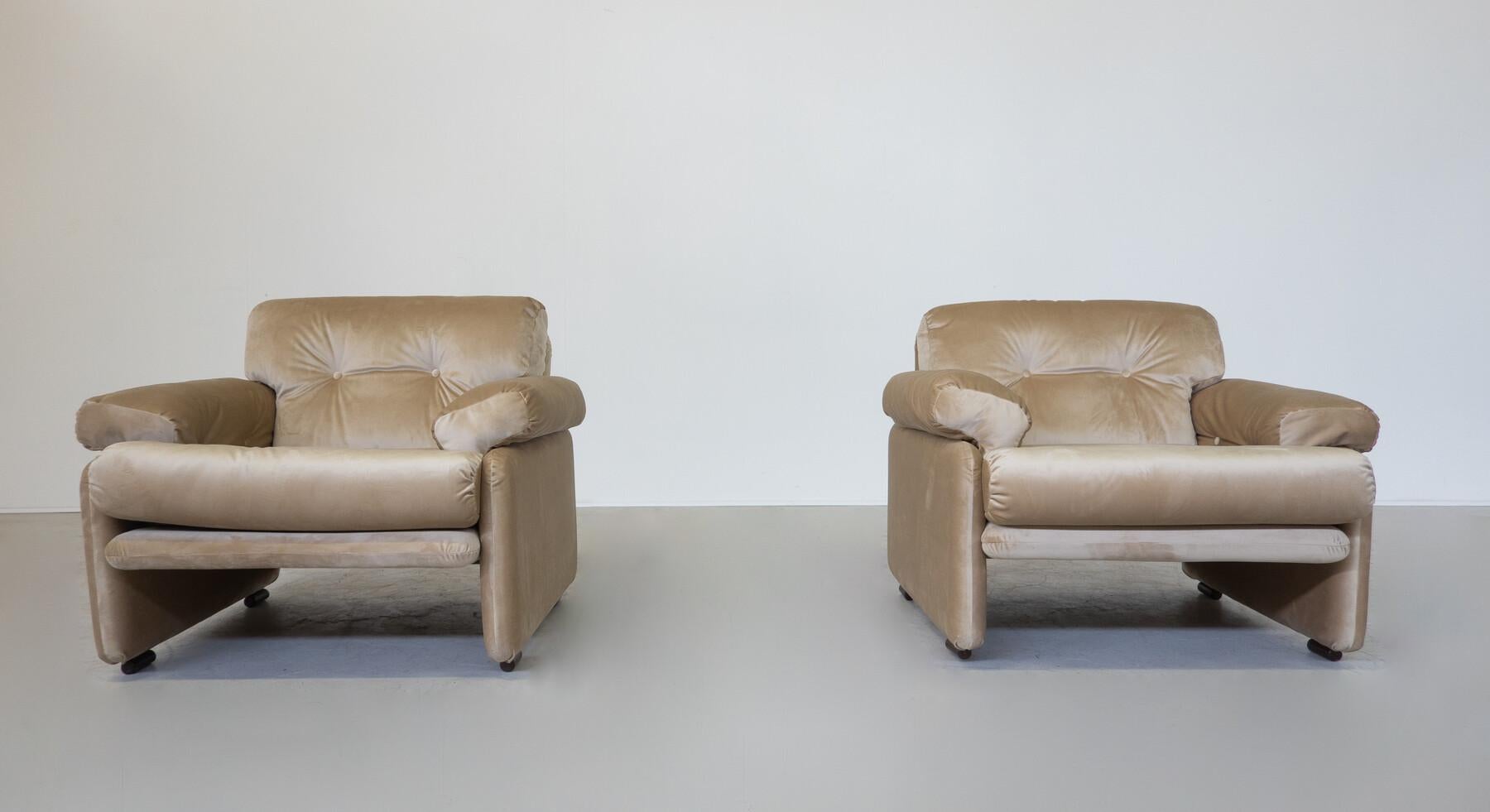 Mid-20th Century Mid-Century Modern Pair of Coronado Armchairs by Tobia & Afra Scarpa , Italy  For Sale