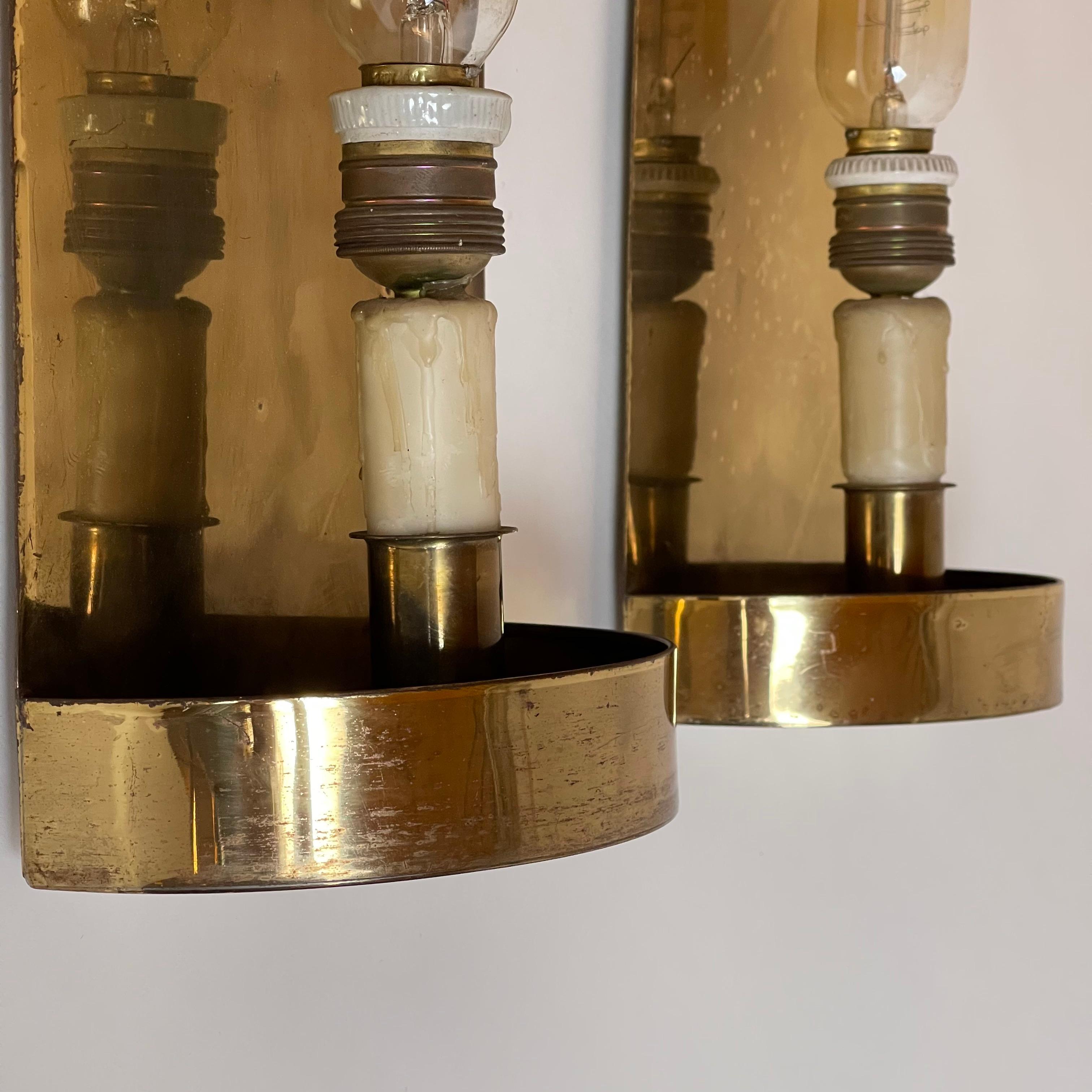 Mid-Century Modern Pair of Curved Brass Sconces 2