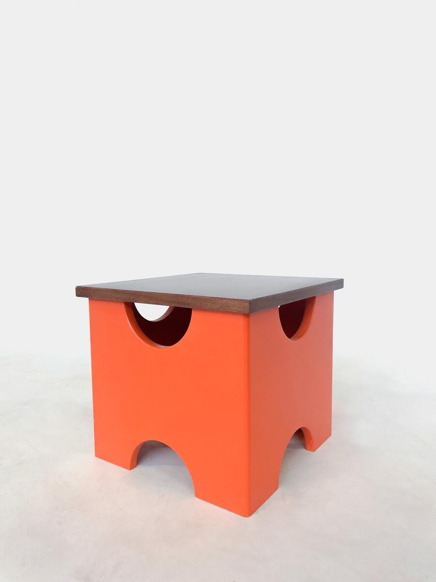 Mid-Century Modern Pair of Dado Stools by Ettore Sottsass In Good Condition For Sale In Brussels, BE