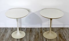 Mid-Century Modern Pair of Early Saarinen Knoll White Tulip Side End Tables