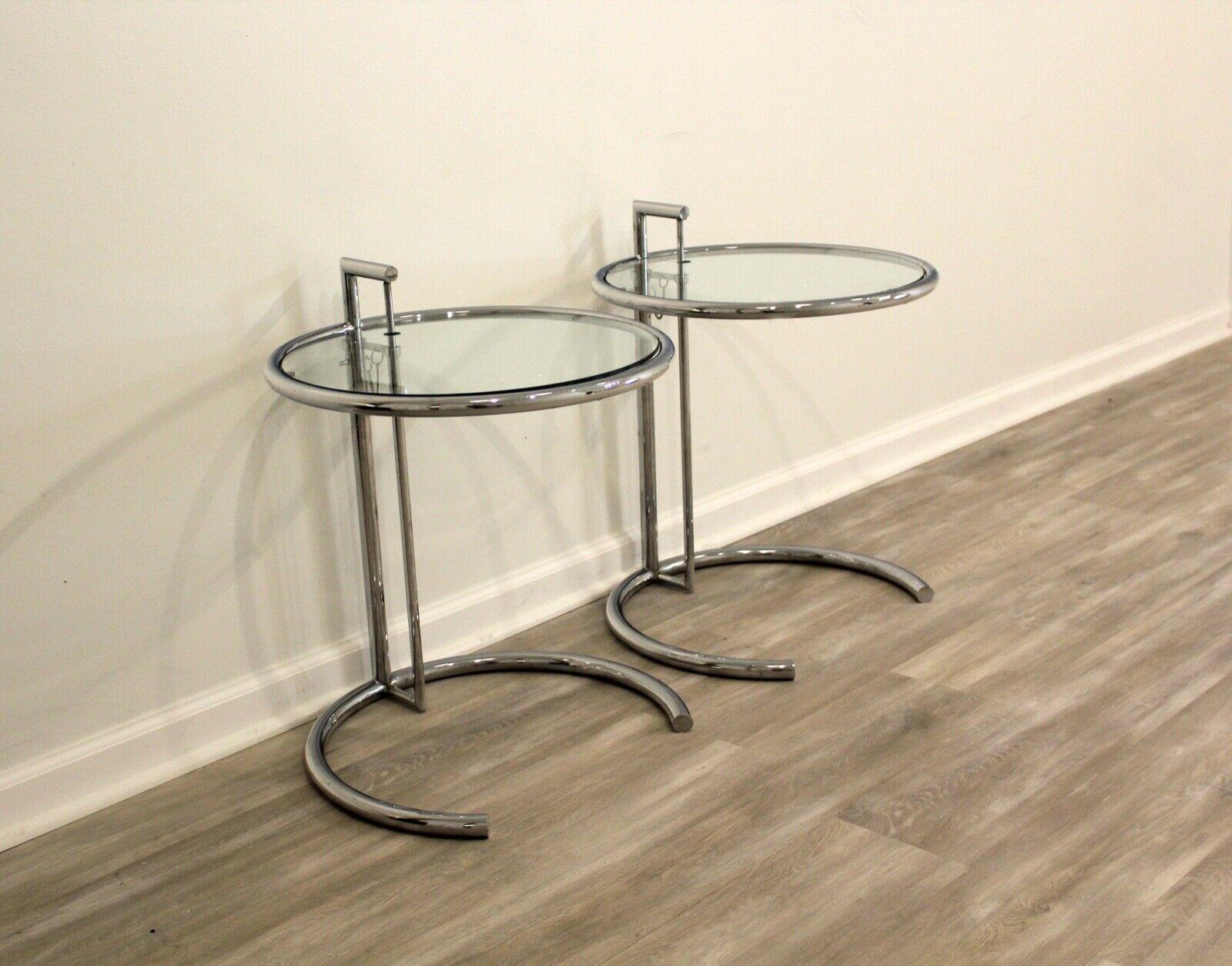 Mid-Century Modern Pair of Eileen Gray Style Adjustable Side End Chrome Tables In Good Condition In Keego Harbor, MI