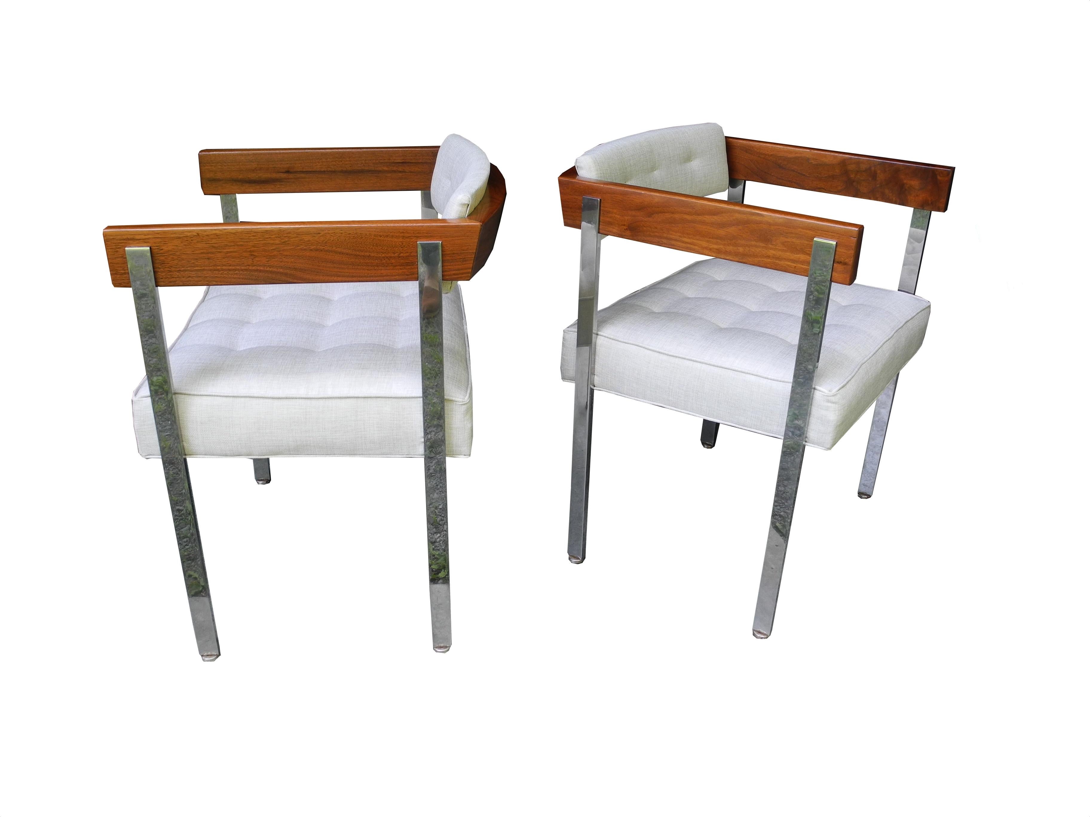 20th Century Mid-Century Modern Pair of Harvey Probber Pull-Up Side Chairs For Sale