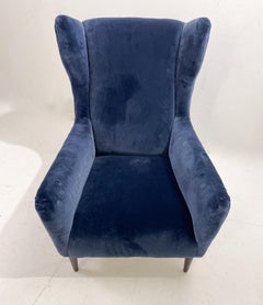 Pareja de sillones italianos modernos de mediados de siglo, terciopelo azul, años 50