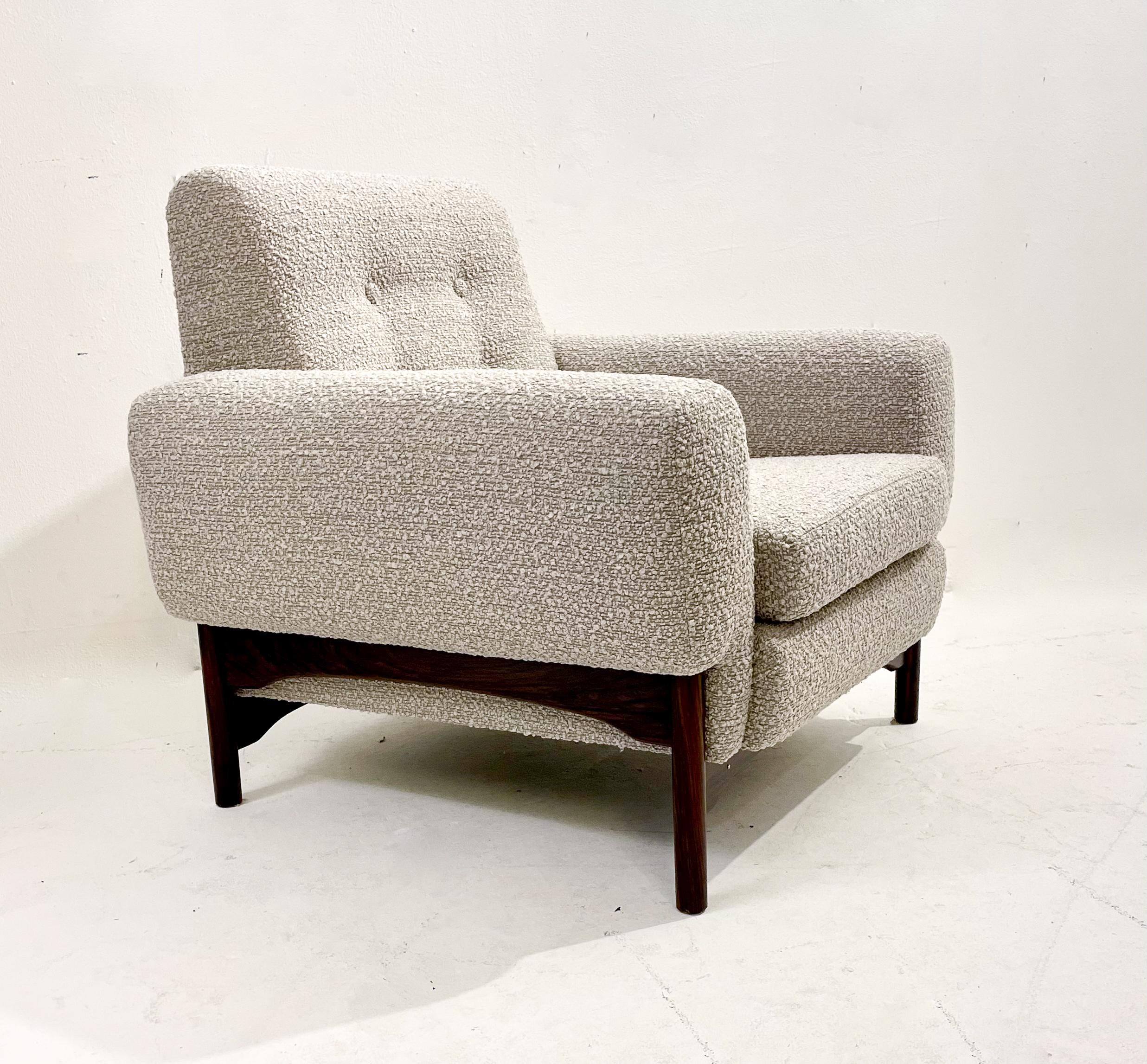 Mid-Century Modern Paire de fauteuils italiens modernes du milieu du siècle dernier, tissu gris, années 1960