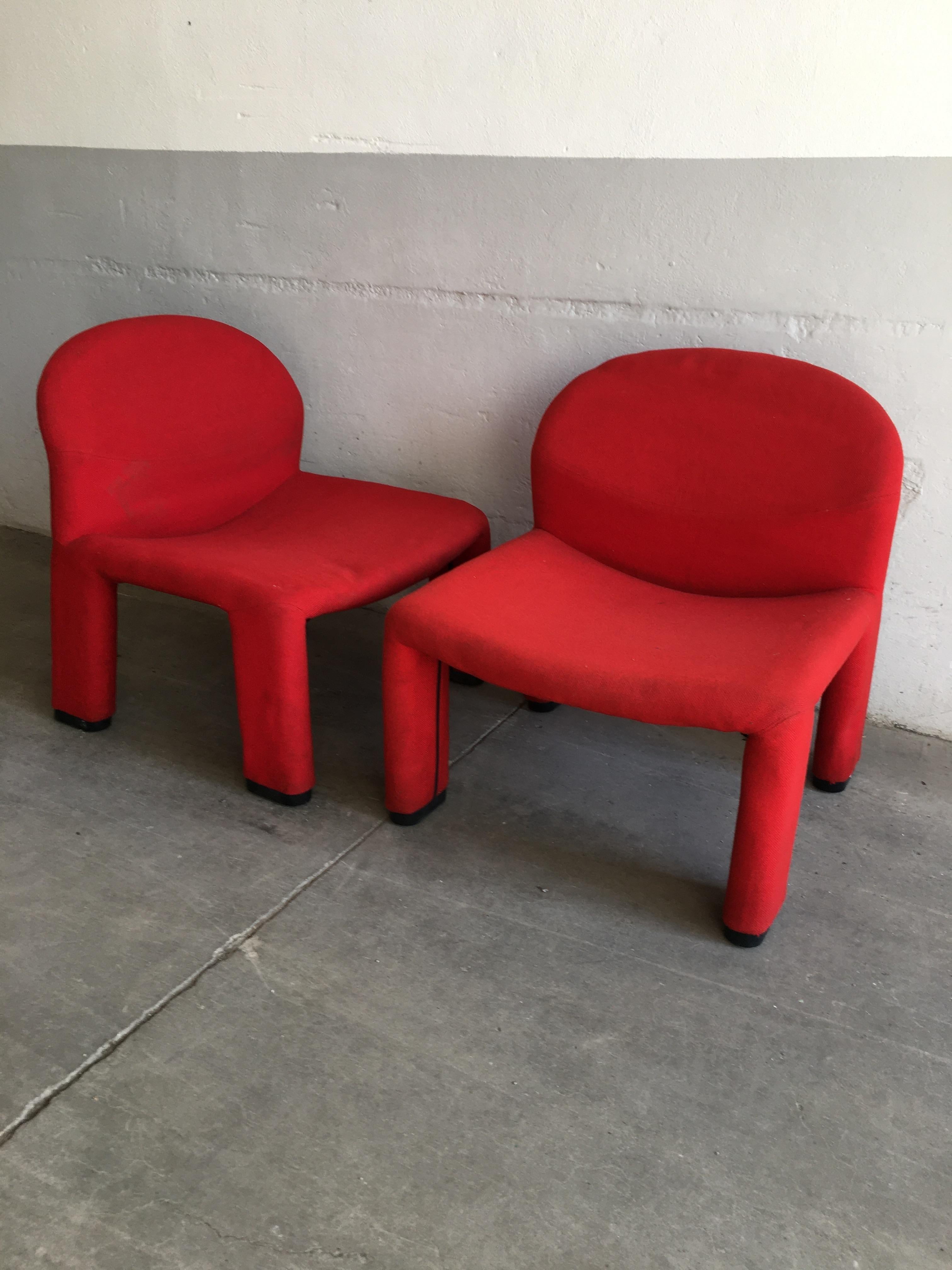 Fabric Mid-Century Modern Pair of Italian Armchairs in the Style of Anonima Castelli For Sale