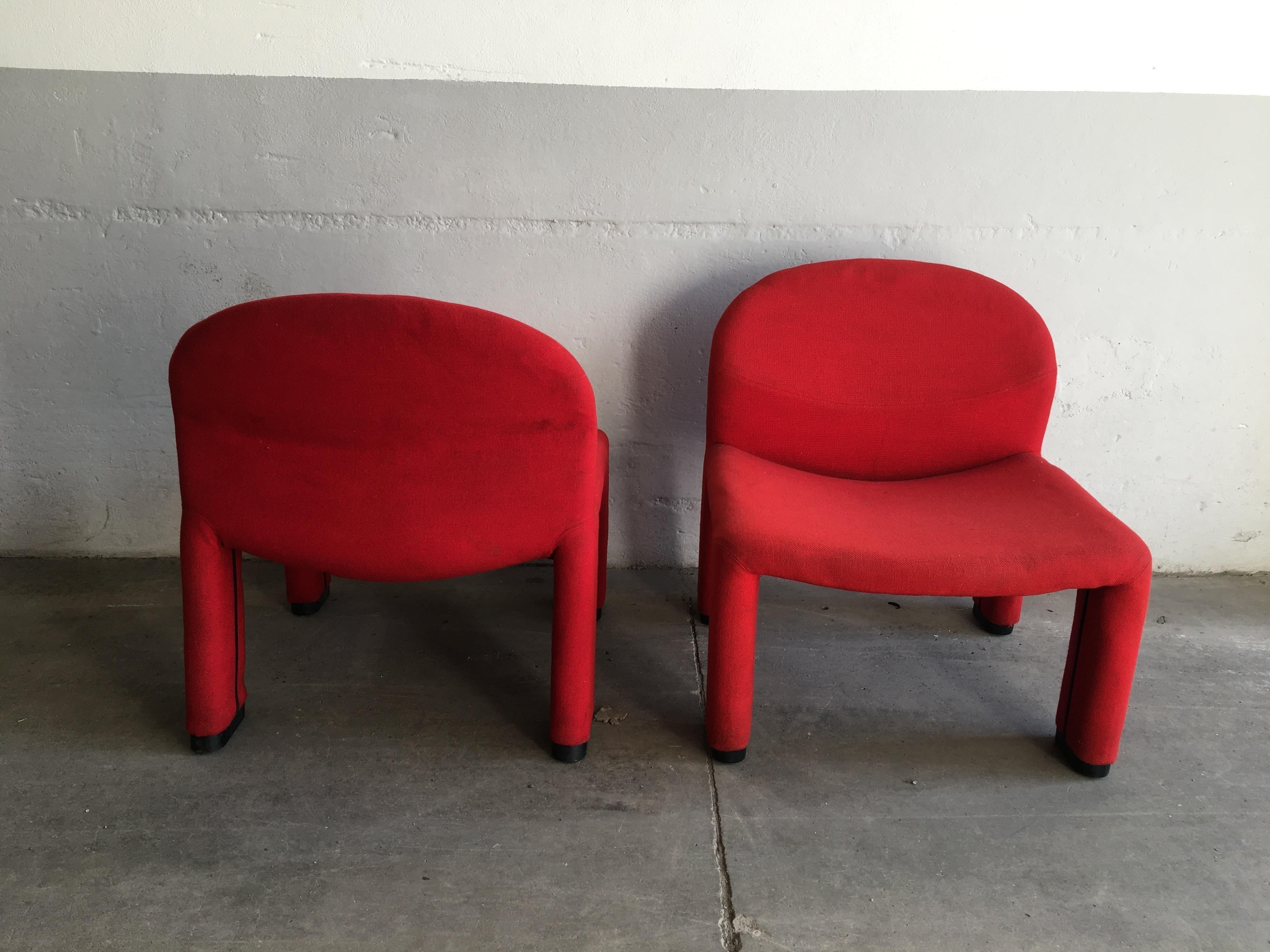 Mid-Century Modern Pair of Italian Armchairs in the Style of Anonima Castelli For Sale 1