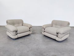 Mid-Century Modern Pair of Italian Armchairs, New upholstery Beige Boucle Fabric