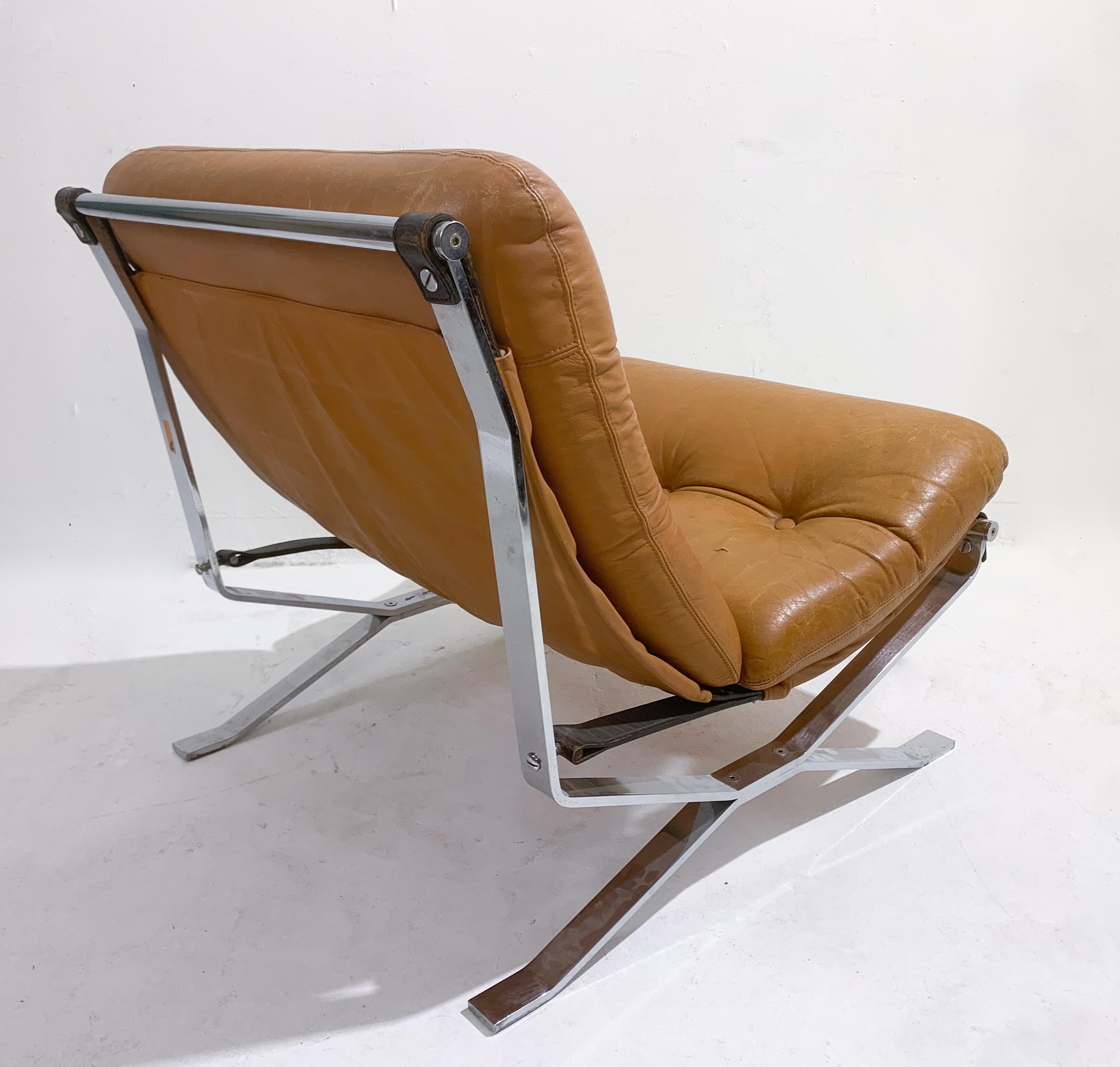Mid-Century Modern Pair of Italian Armchairs, Original Leather, MIM, 1960s For Sale 5