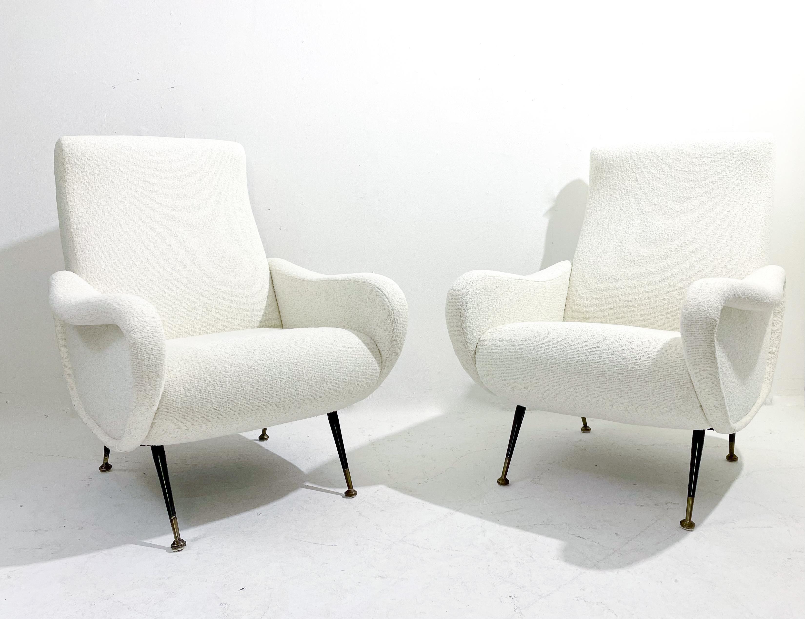 Mid-20th Century Mid-Century Modern Pair of Italian Armchairs, White Fabric, 1950s For Sale