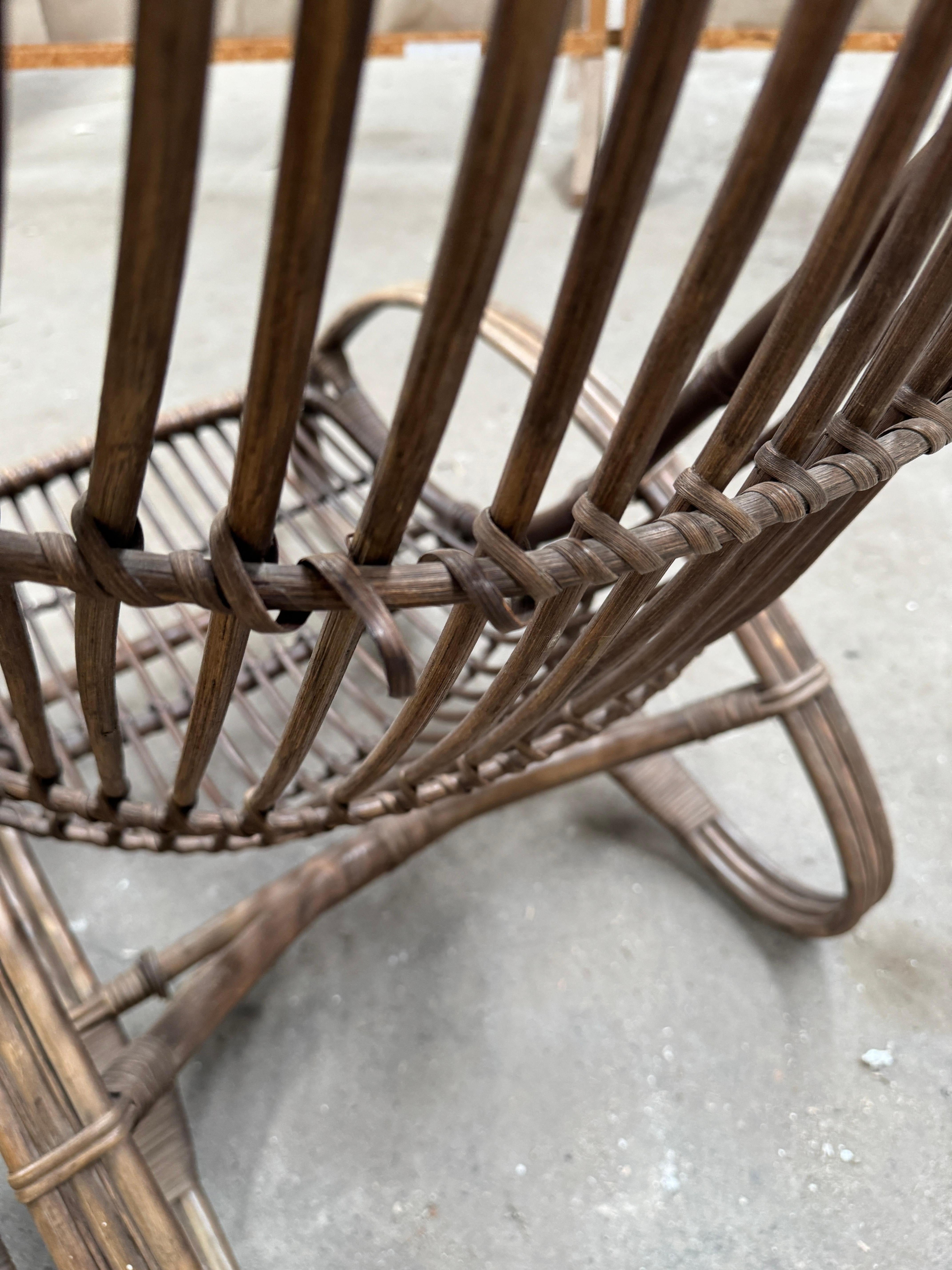 Mid-Century Modern Pair of Italian Bamboo and Rattan Armchairs by Tito Agnoli For Sale 7