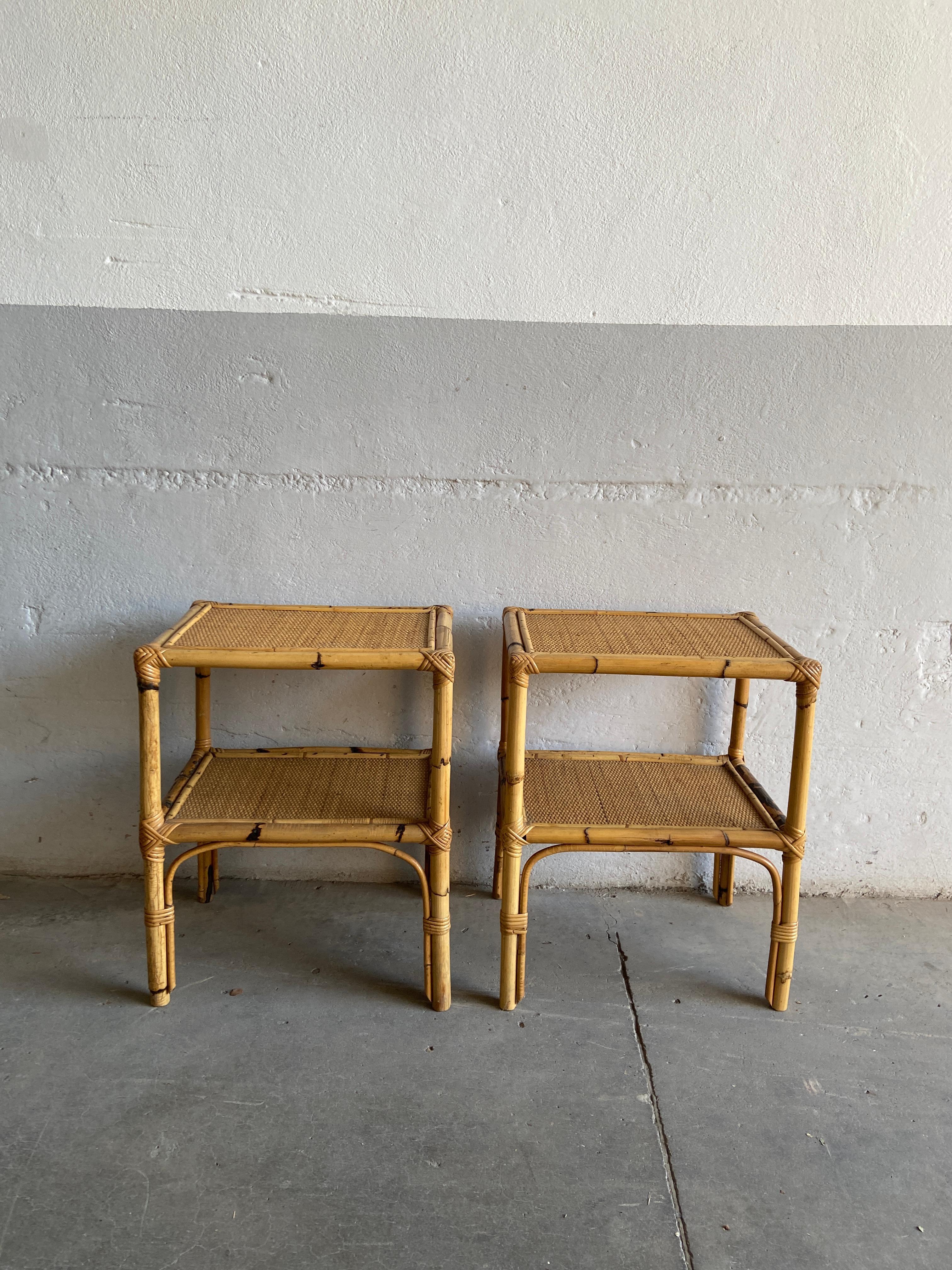 Mid-Century Modern Italian pair of bamboo and rattan night stands or side tables in very good vintage conditions. 1970s.