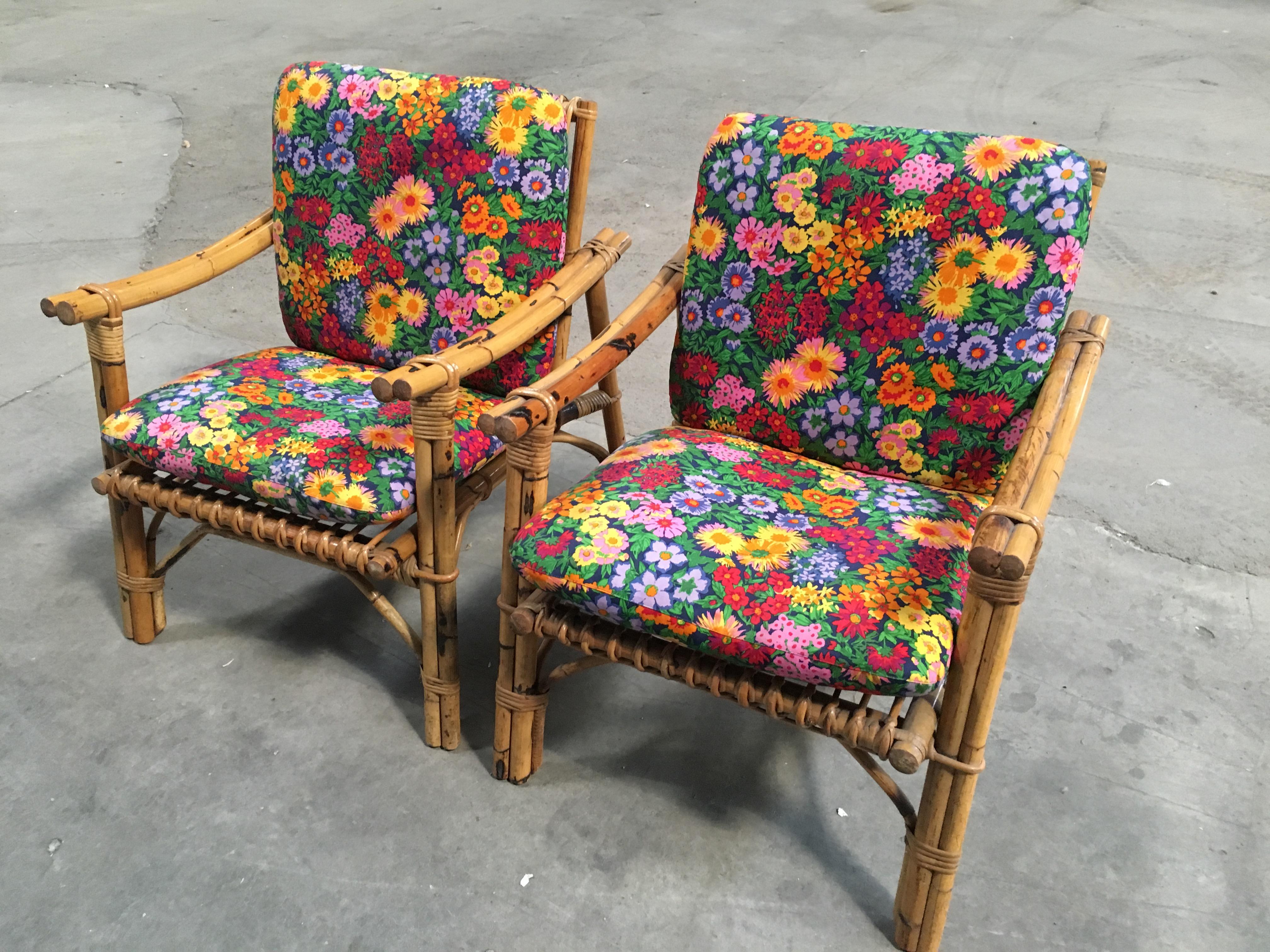 Mid-Century Modern Pair of Italian Bamboo Armchairs with Original Floral Cushion In Good Condition In Prato, IT