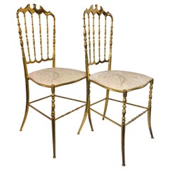 Mid-Century Modern Pair of Italian Chiavari Opéra Chairs in Solid Polished Brass