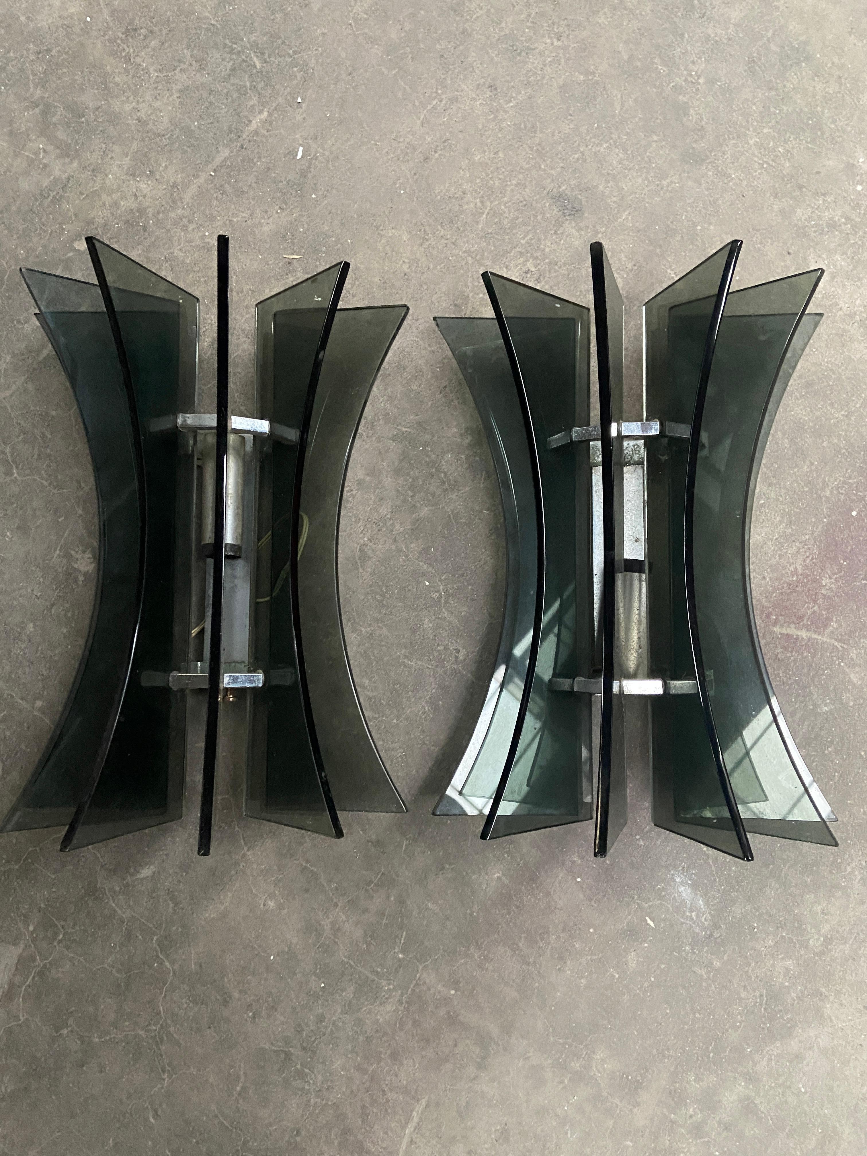 Mid-Century Modern Pair of Italian Murano Green Beveled Glass Sconces, 1960s In Good Condition In Prato, IT