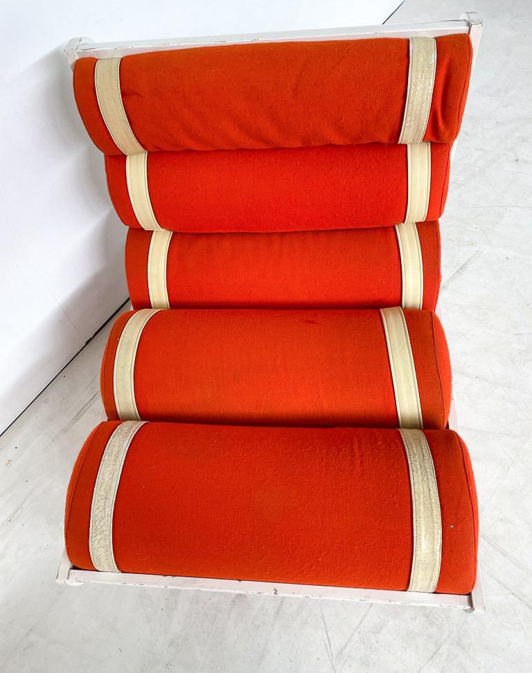 Mid-Century Modern Pair of Italian Red Armchairs, 1960s - Orignal Upholstery.