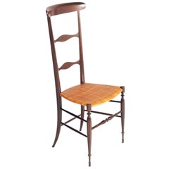 Modernes Paar italienische Beistellstühle aus Nussbaumholz von Colombo Sanguinetti aus der Mitte des Jahrhunderts