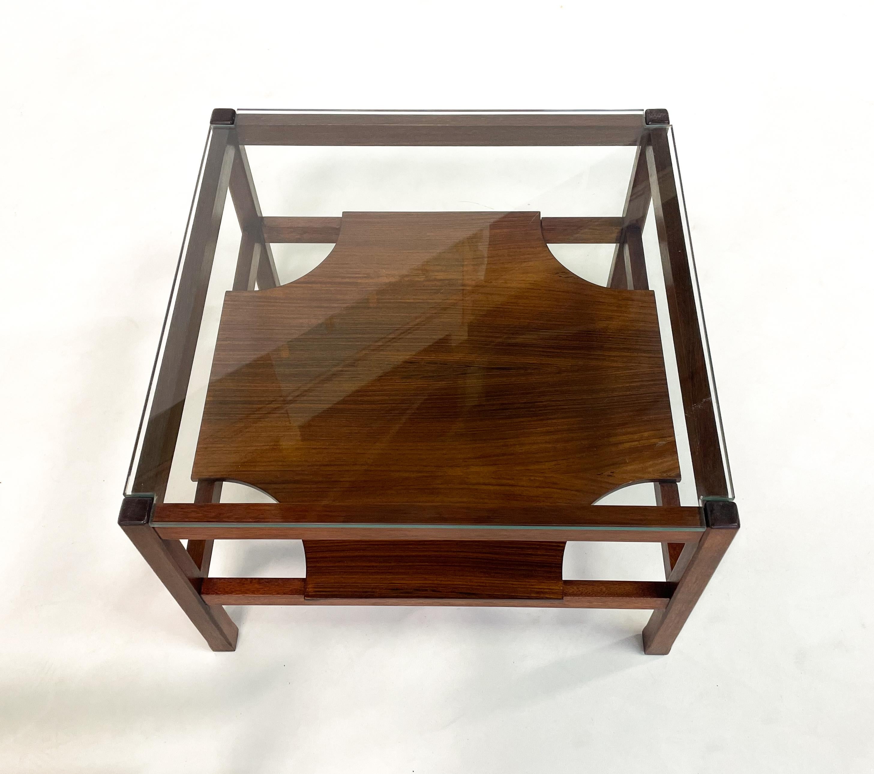 Mid-Century Modern Pair of Italian Wooden Side Table, 1960s 1